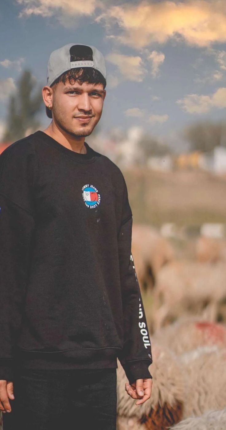 736x1400 Karan Randhawa ❤