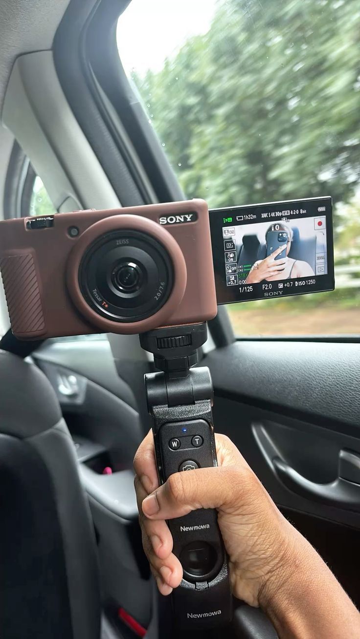 736x1308 Vlogging photography. Vlogging camera aesthetic, Videographer aesthetic, Hypebeast iphone wallpaper