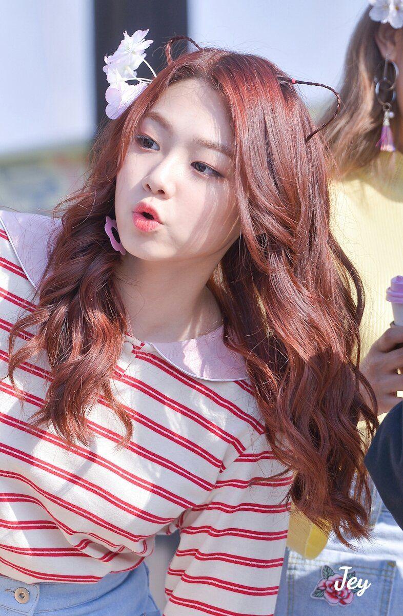 786x1200 Kang Mi Na Wallpaper