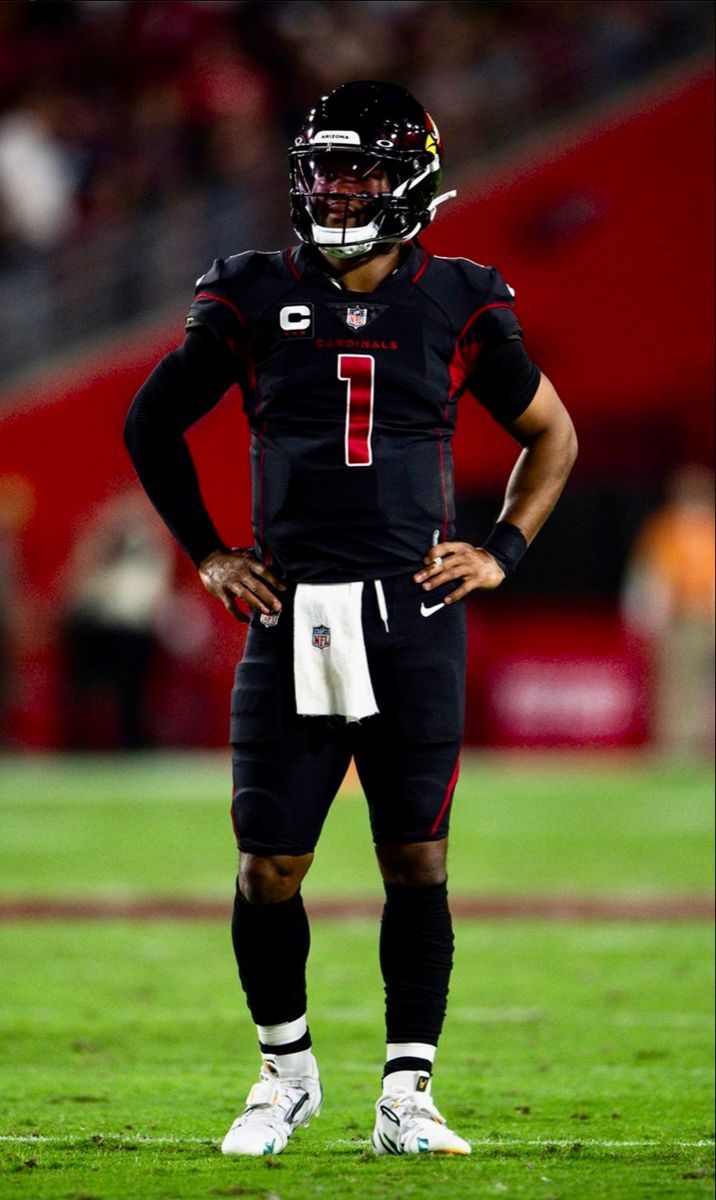 716x1200 Nfl black uniforms. Clean nfl pics, Tony gonzalez wallpaper, Football player
