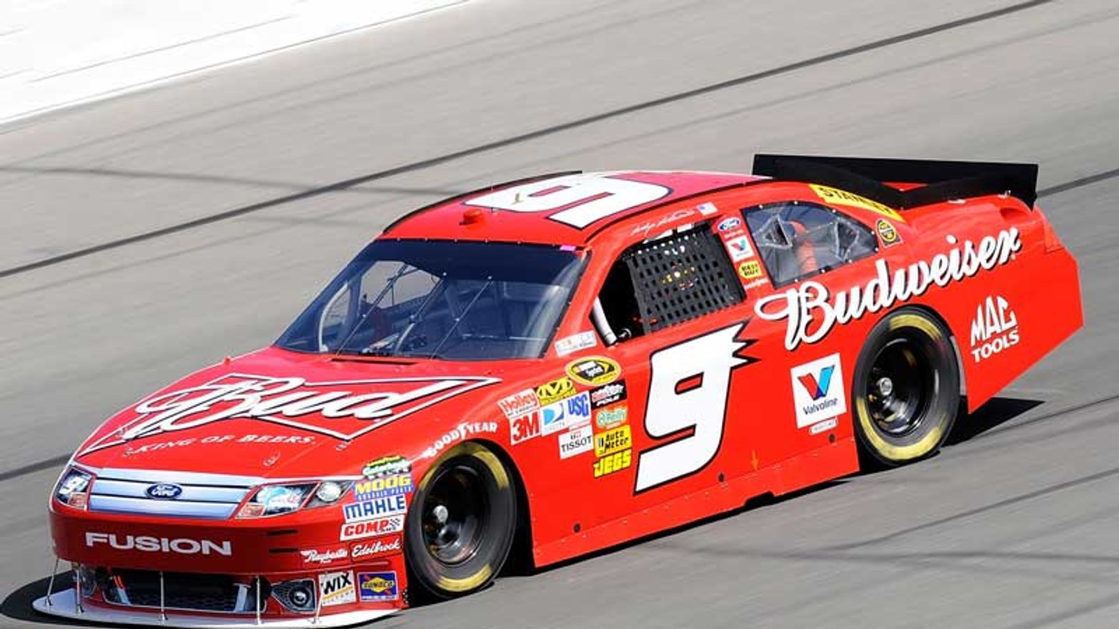 1600x900 Kahne takes Kansas pole