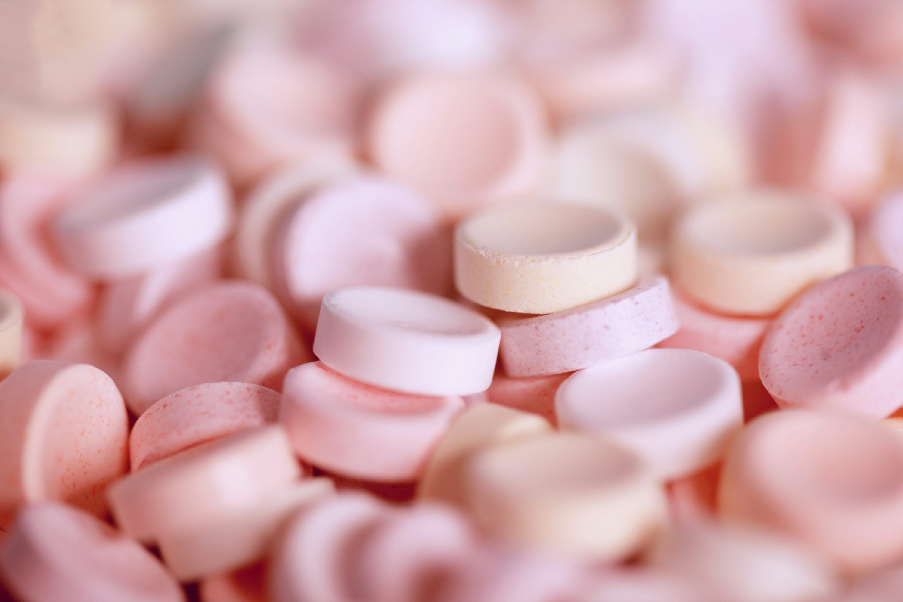 3000x2000 Tilt Shift Photography Of Pink Medicine Tablet Lot