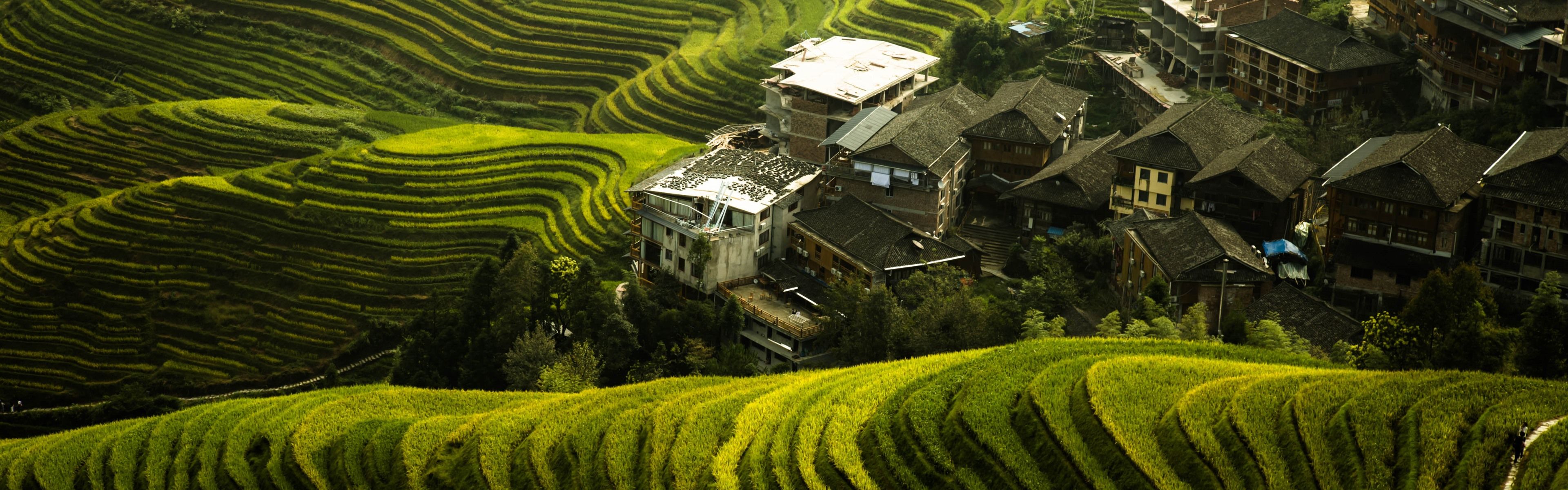 3840x1200 Wallpaper Beautiful Longji rice terraces, village, Guilin, China 5120x2880 UHD 5K Picture, Image