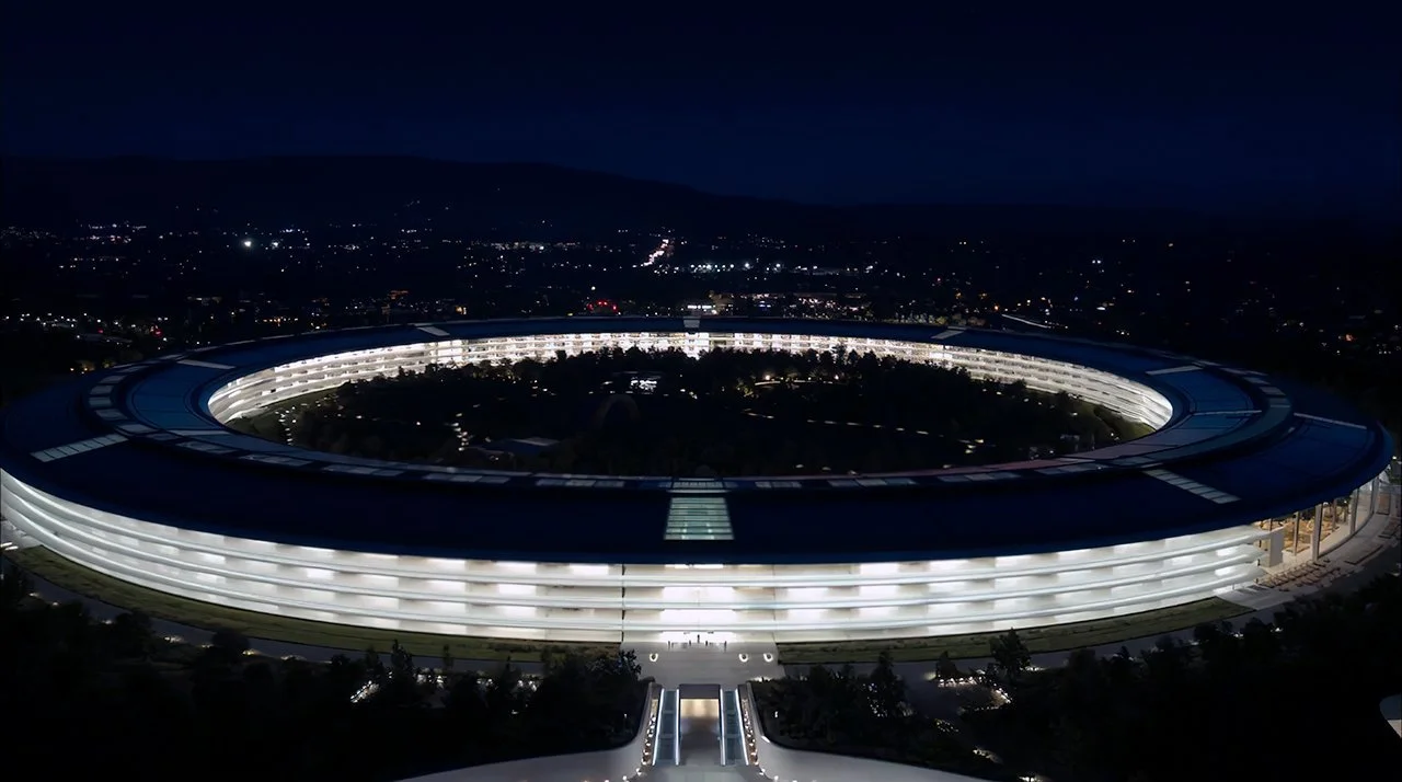 1280x714 Apple Ring Building. Boyd Sign Systems