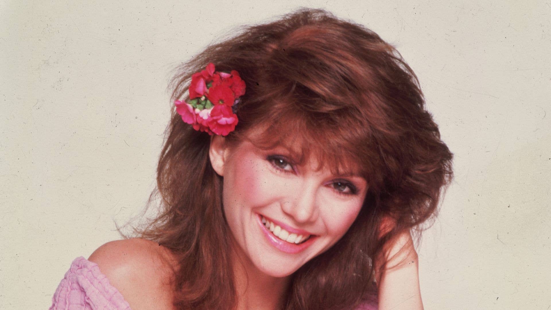 1920x1080 Dallas star Victoria Principal, stuns fans with ageless look in candid photo