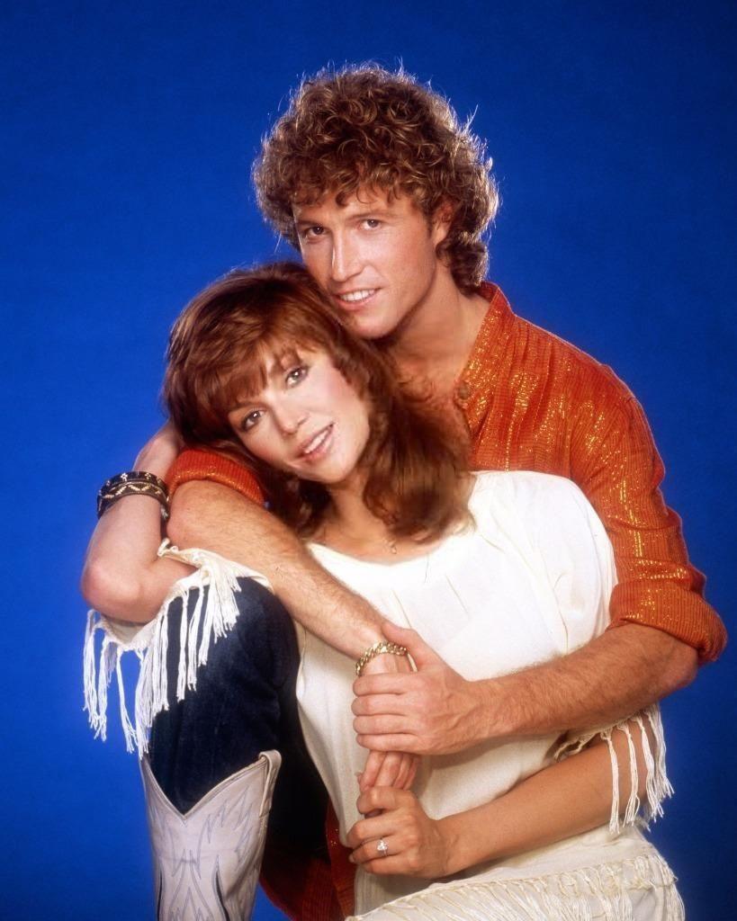 819x1024 Andy Gibb and Victoria Principal's Enchanting Wedding Picture: A Timeless Glimpse into Legacy and Romance