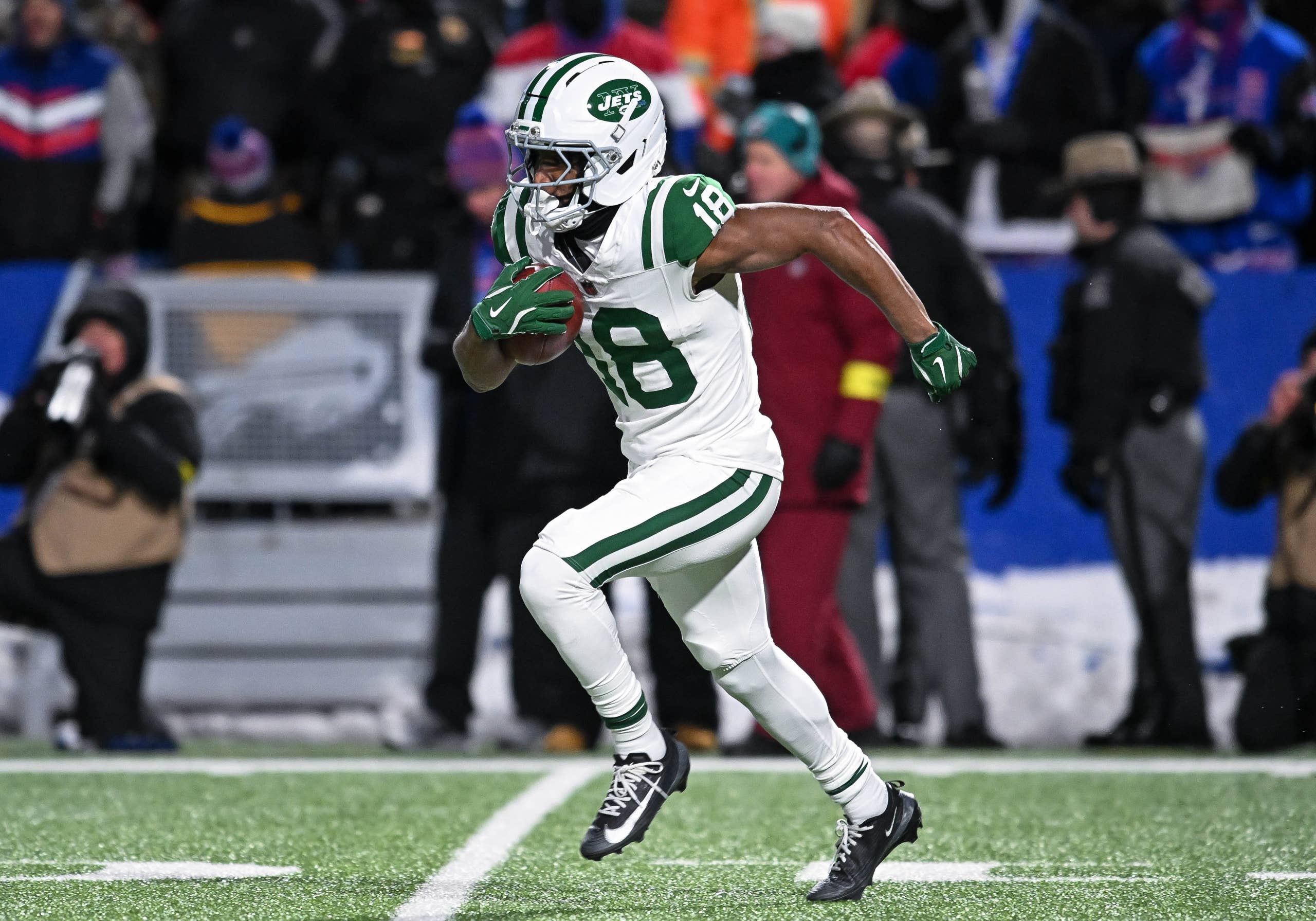 2560x1791 Jets Isaiah Williams Making Strong Case for Jets Roster Spot at Training Camp