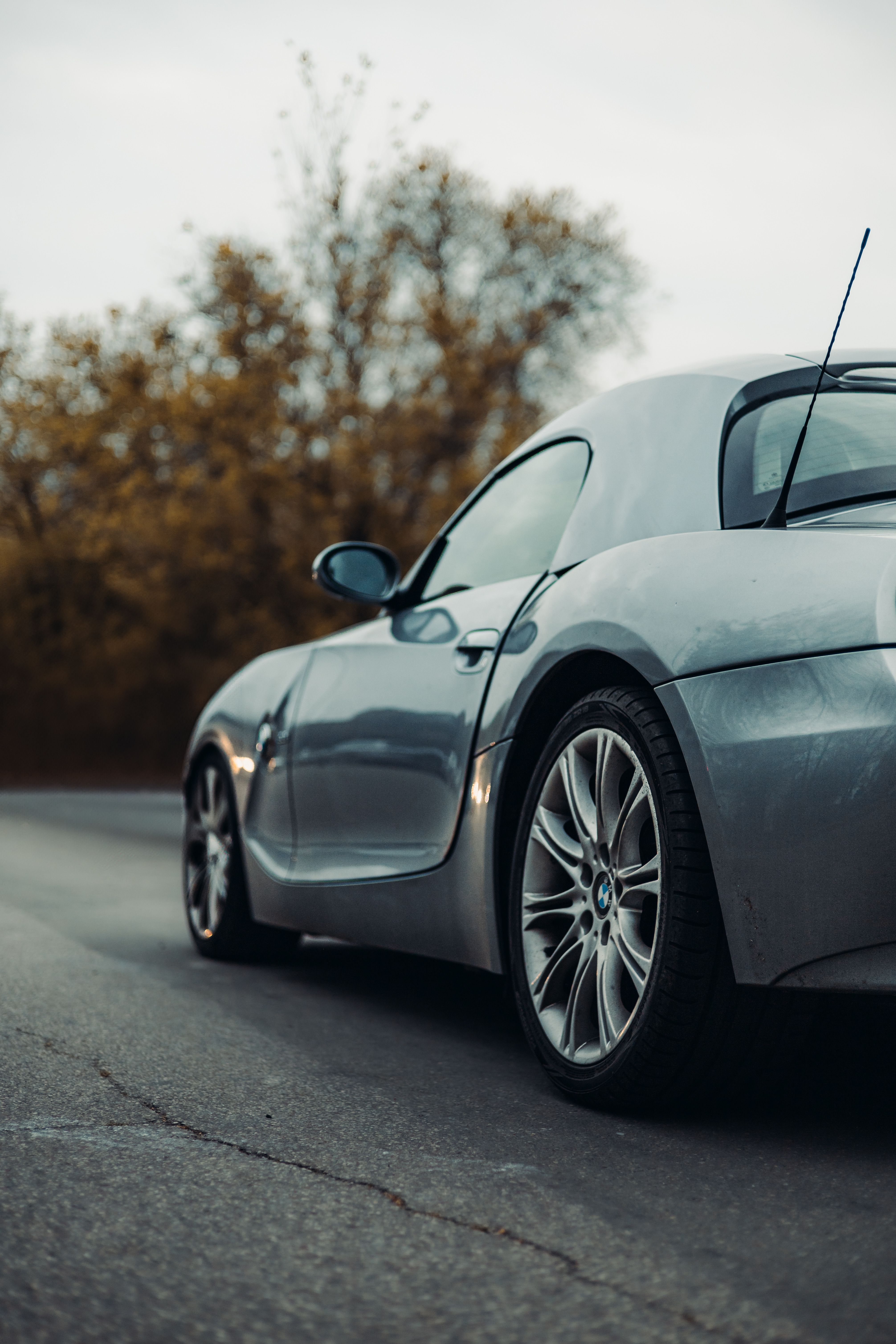 4023x6035 Close Up Of A BMW Z4 On A City Street · Free