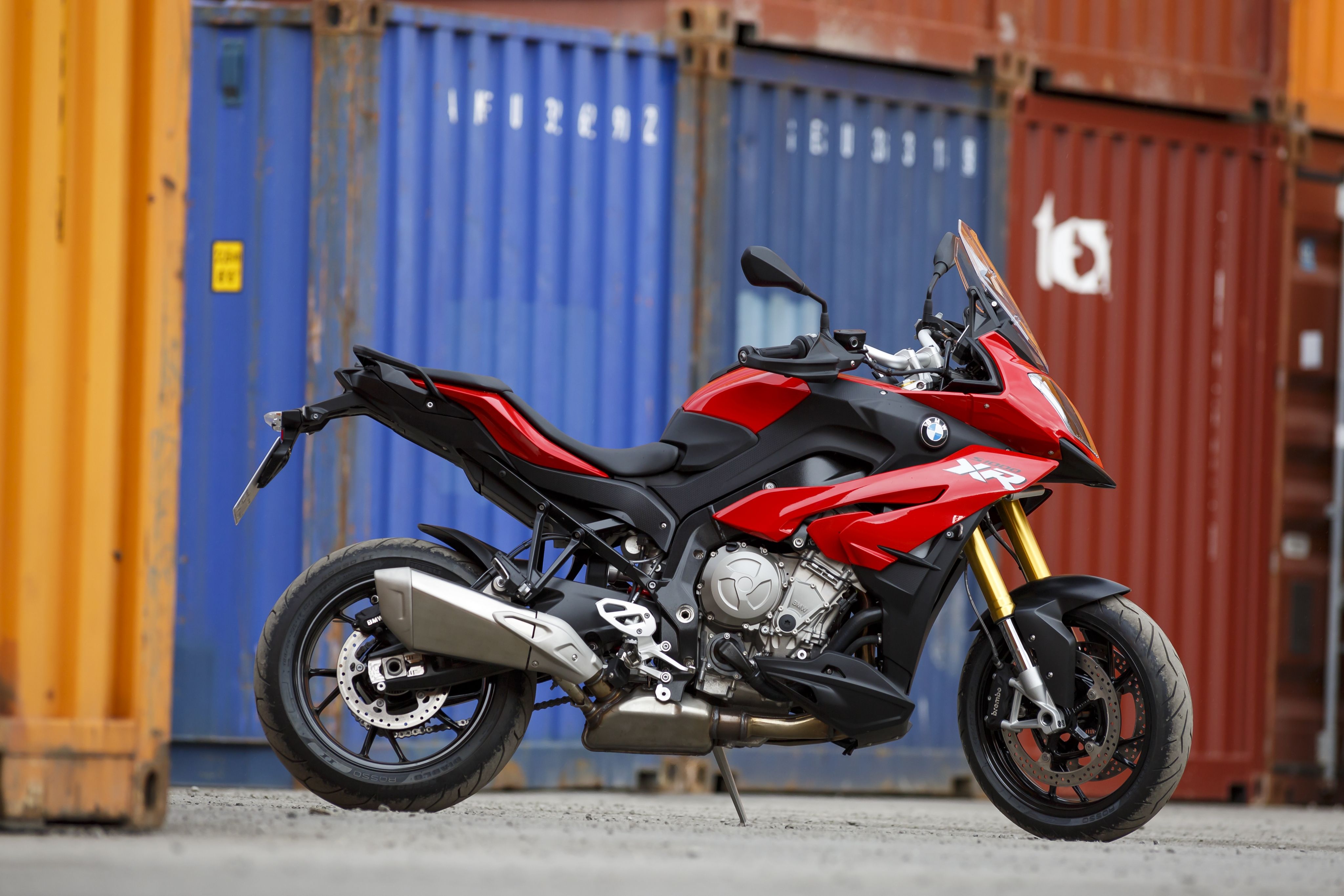 4096x2731 BMW S1000 XR Motorcycle in Stunning 4K Ultra HD Wallpaperx2731