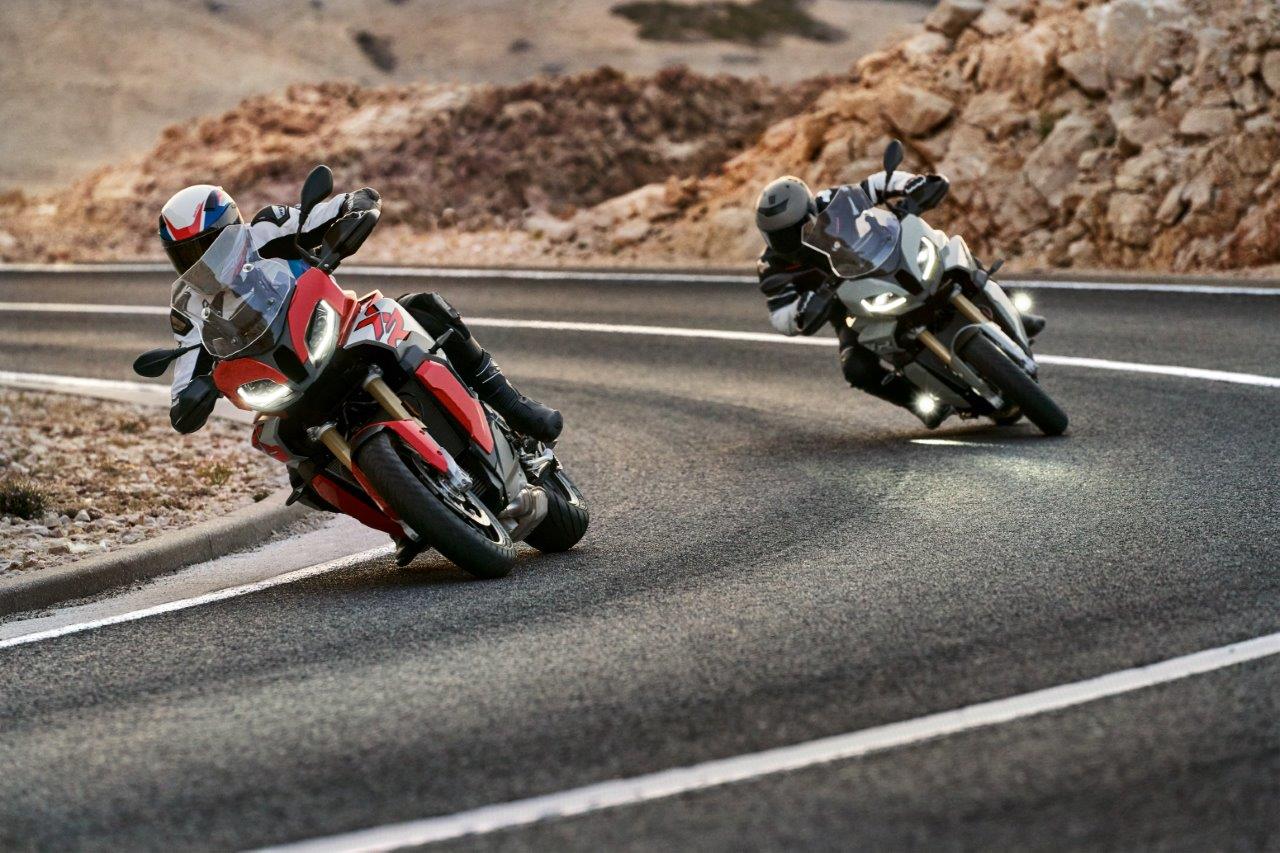 1280x853 BMW S1000XR [Specs & Info]