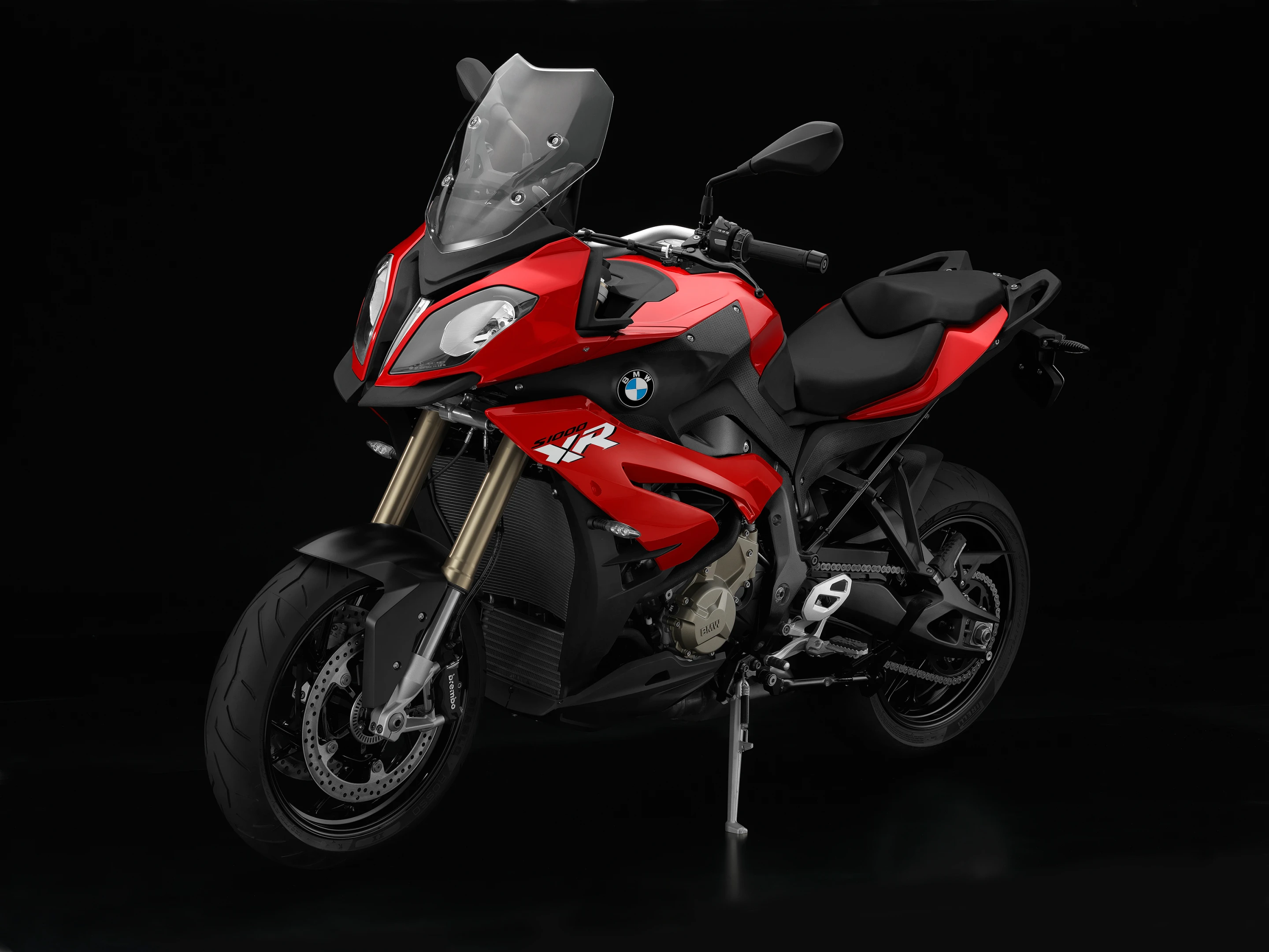 2880x2160 BMW unveils the 2015 S1000XR. we quiver with fear