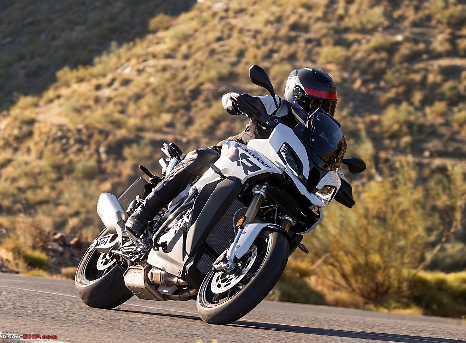 1537x1131 BMW S 1000 XR launched at Rs 22.50 lakh