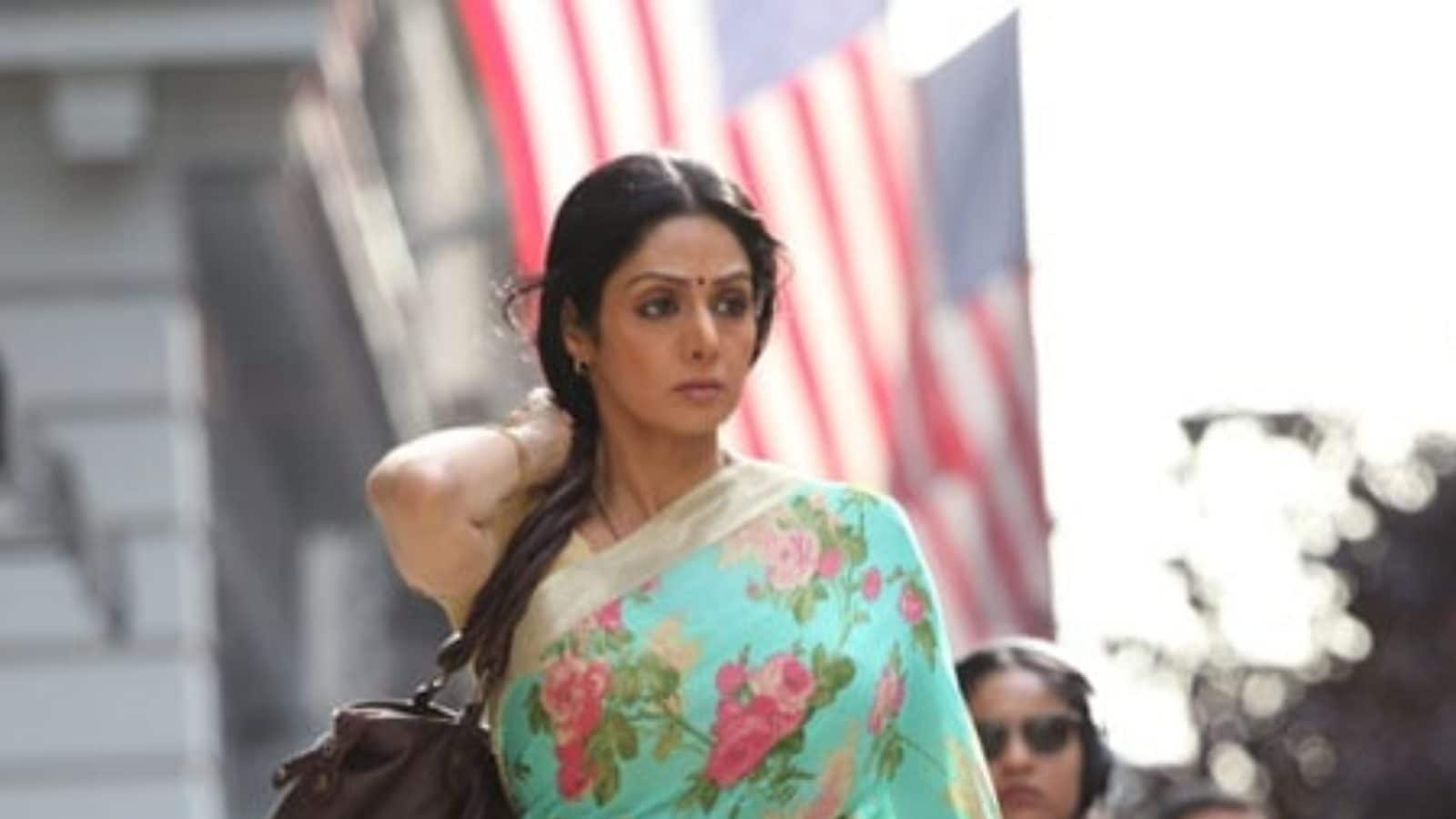 1600x900 Years of English Vinglish: Gauri Shinde Reveals Producers Wanted Sridevi's Item Number In The Film