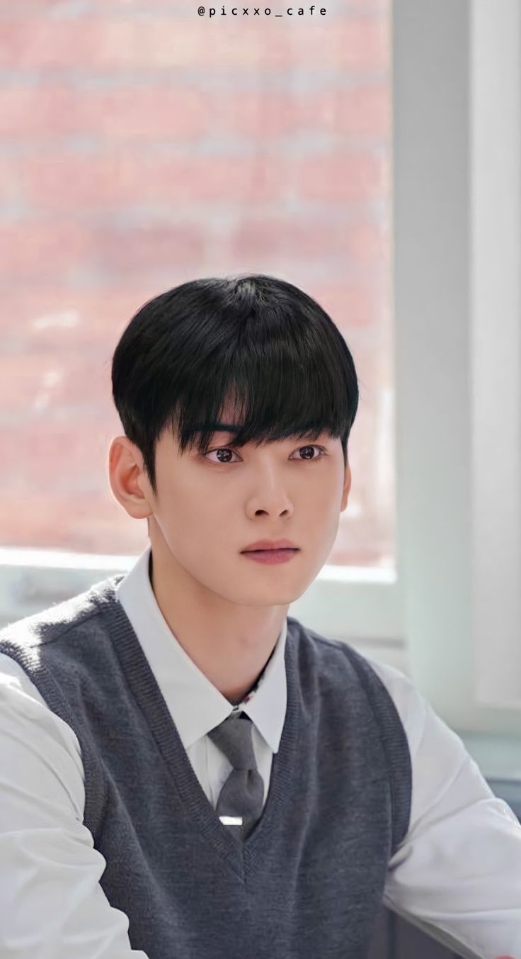 736x1353 Cha Eunwoo- Lee Suho Wallpaper