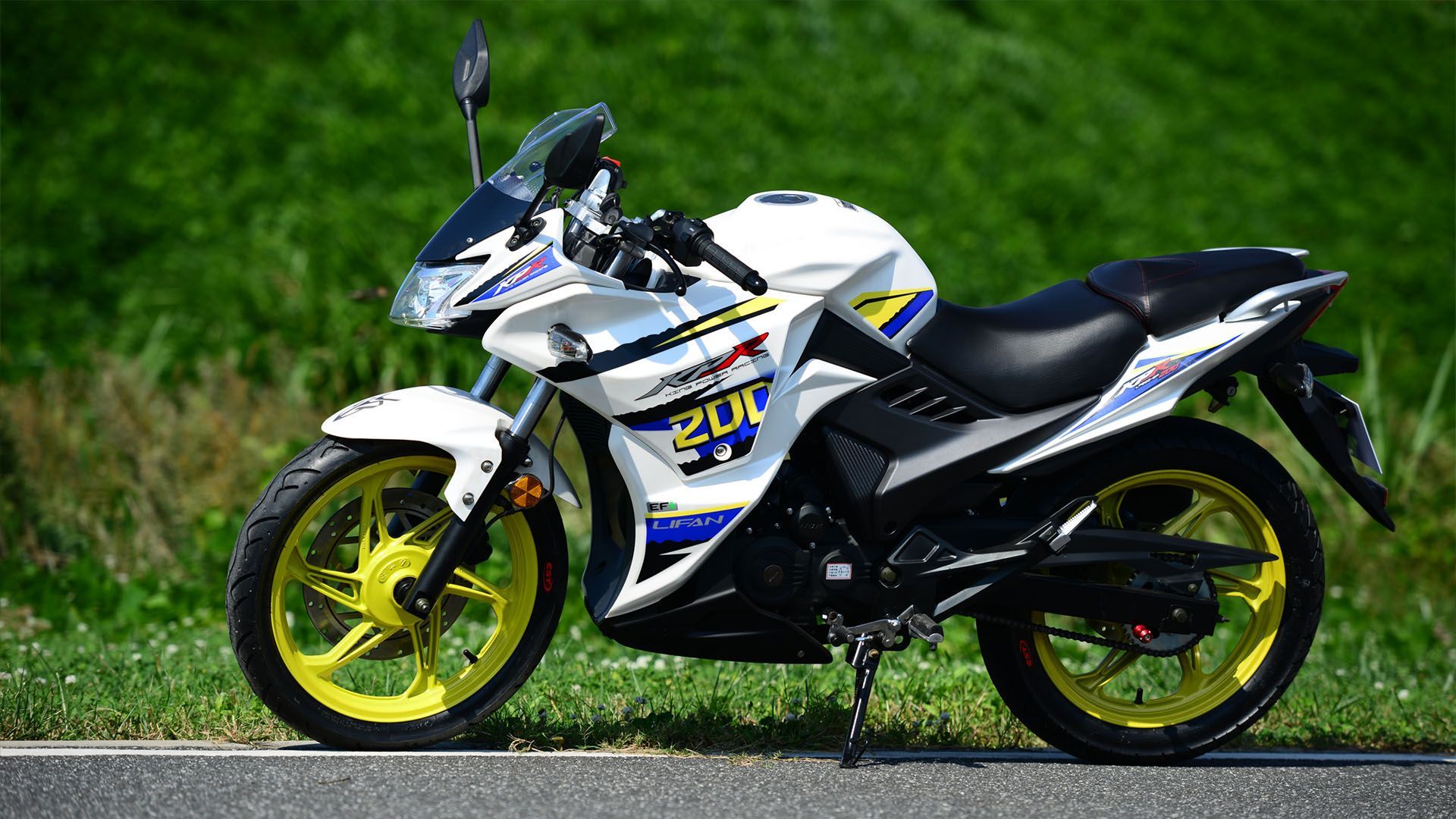 1920x1080 Lifan Motorcycle Wallpaper