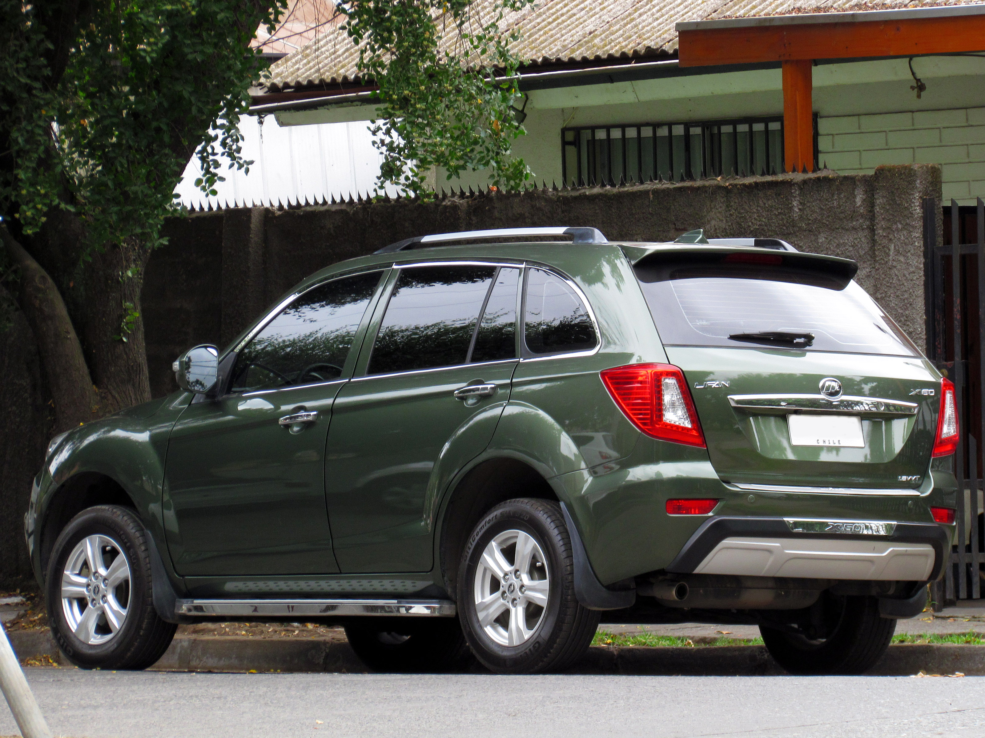 3200x2400 Lifan X60 1.8 LX