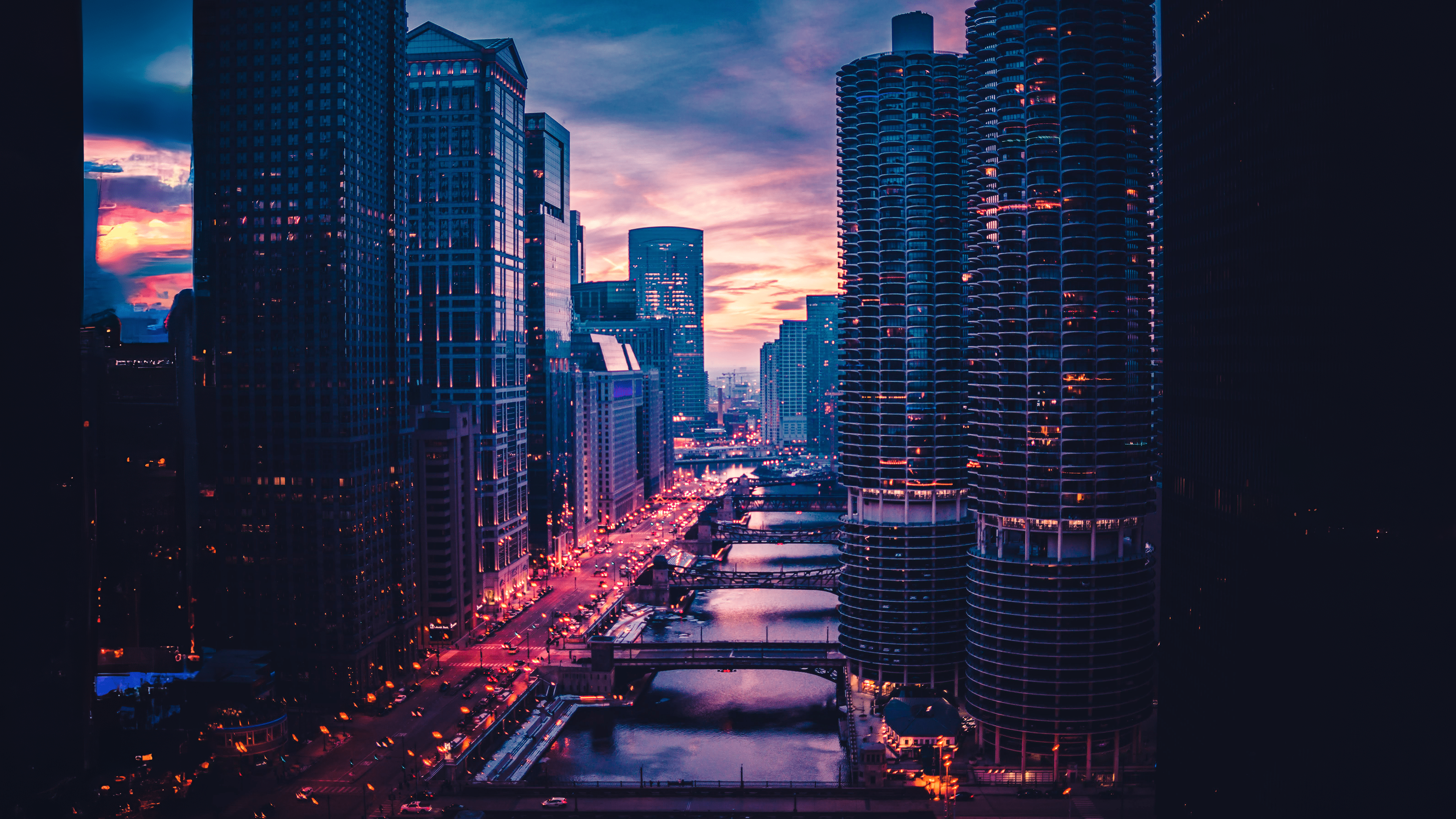 3840x2160 Entranced by the Chicago River (Photo by Max Bender) [3840x2160]