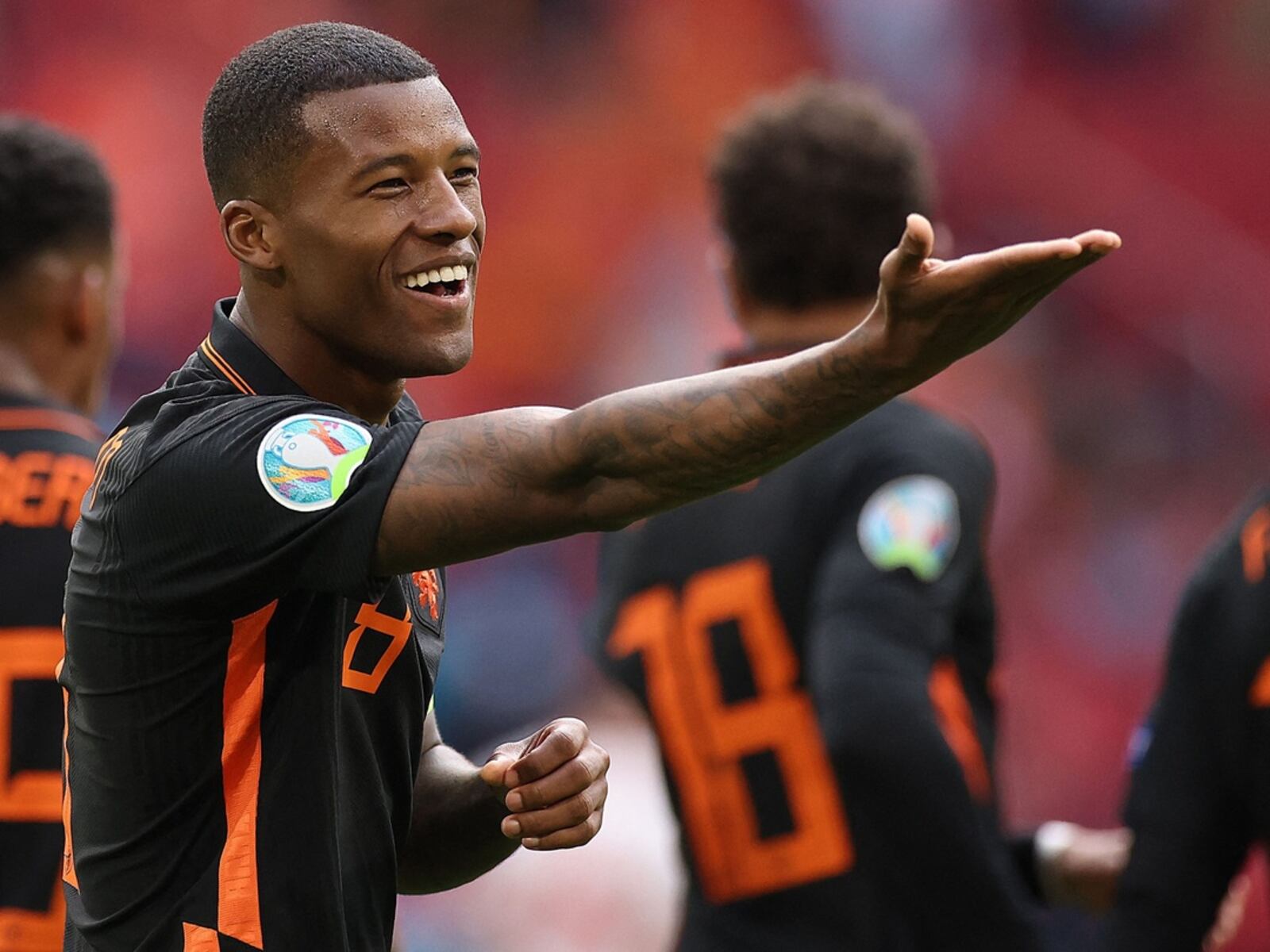 1600x1200 Georginio Wijnaldum to wear rainbow armband in Budapest