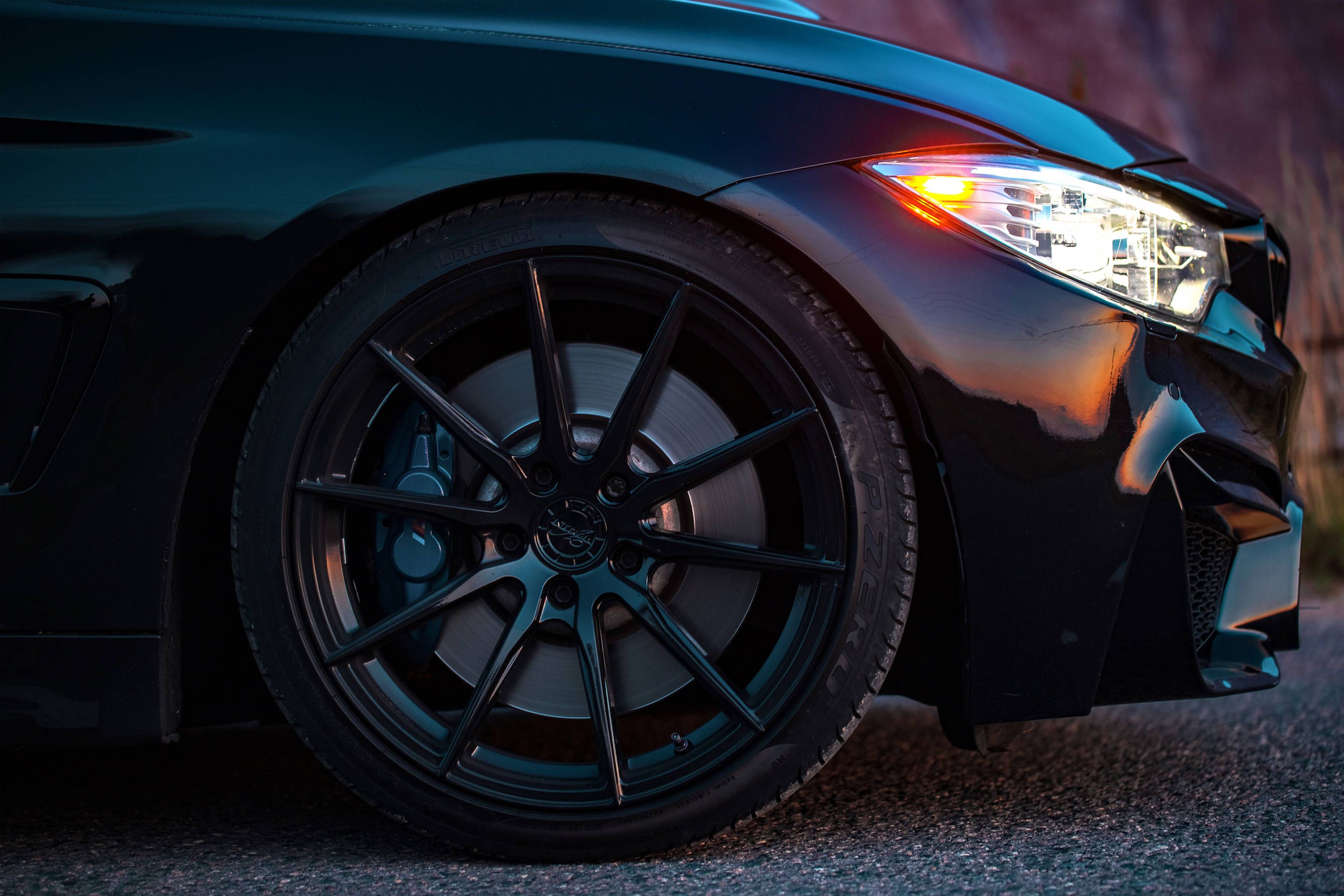 2879x1920 Download Devil Black BMW Headlights Wallpaper