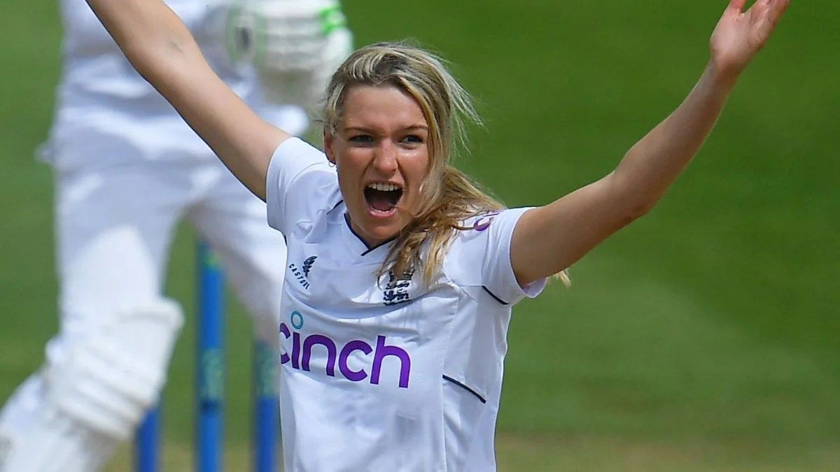 1200x675 Lauren Bell Wallpaper