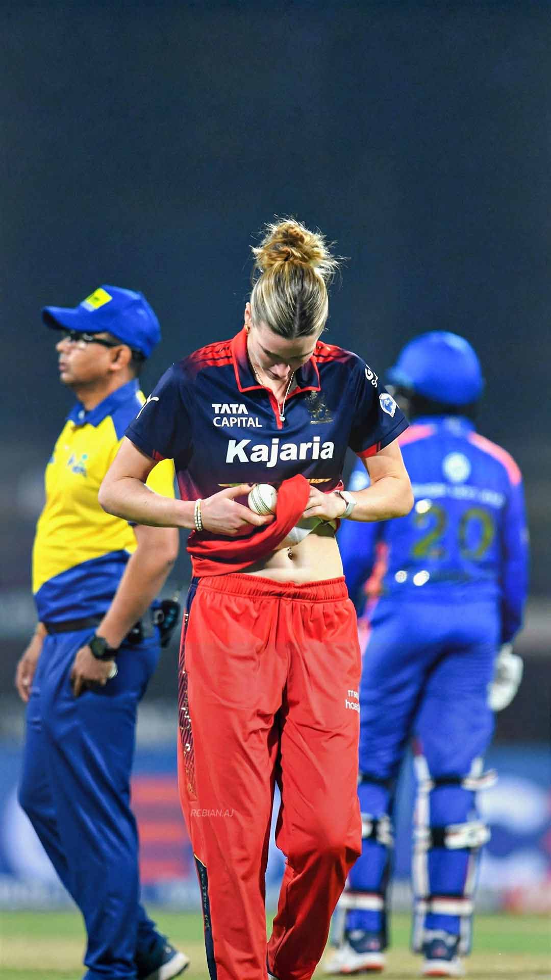 1080x1920 See Picture: RCB Star Lauren Bell, the Bowling Sensation of WPL 2026