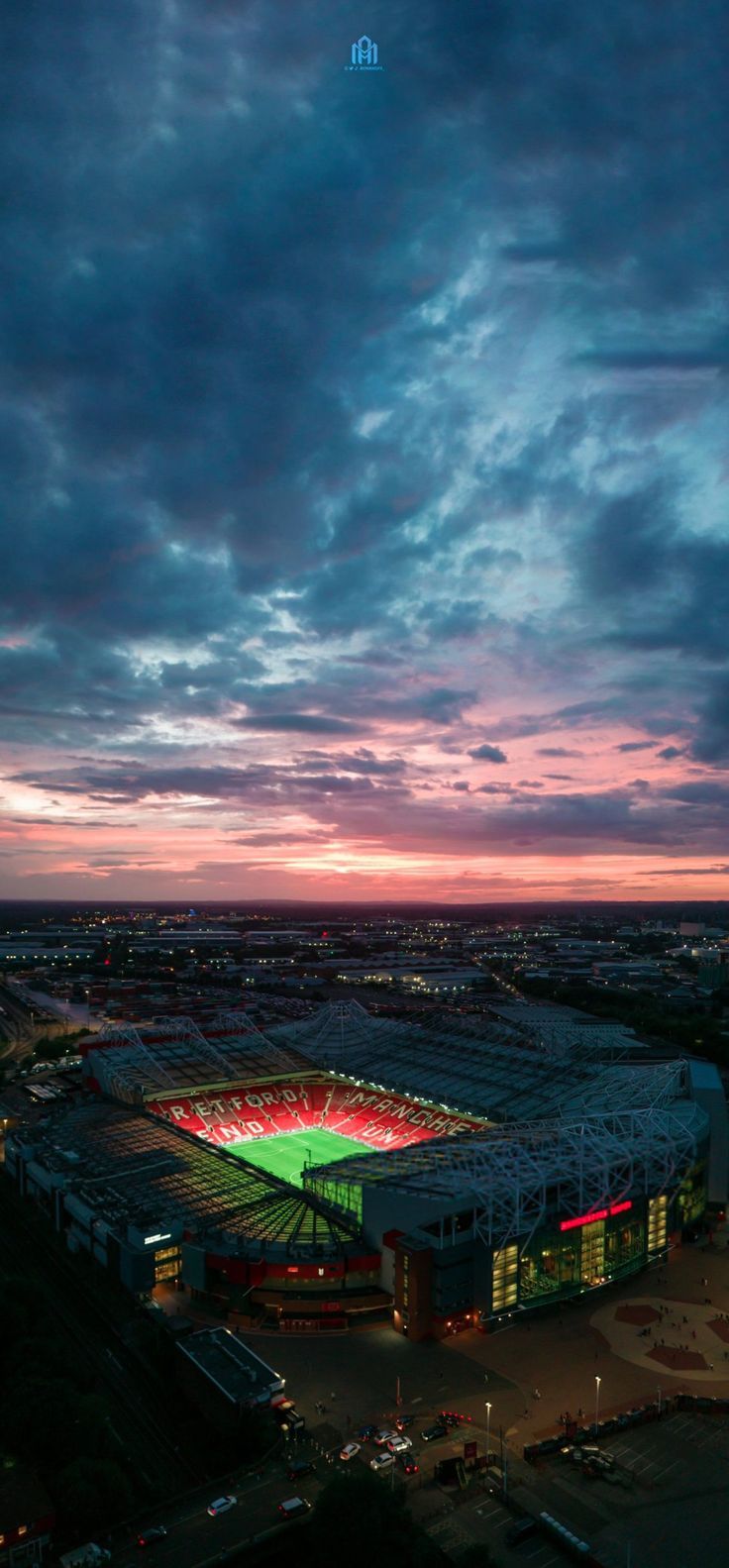 736x1583 Old Trafford Stadium at Night. Bóng đá, Thể thao, Manchester united