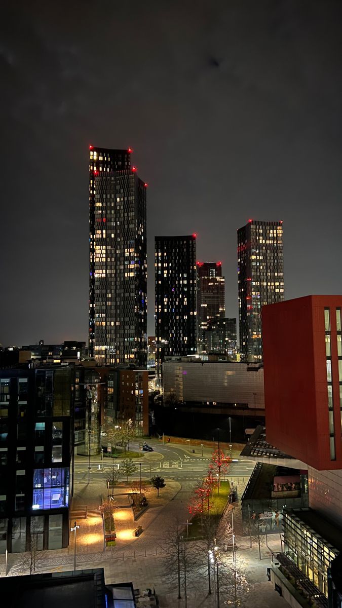 675x1200 City wallpaper