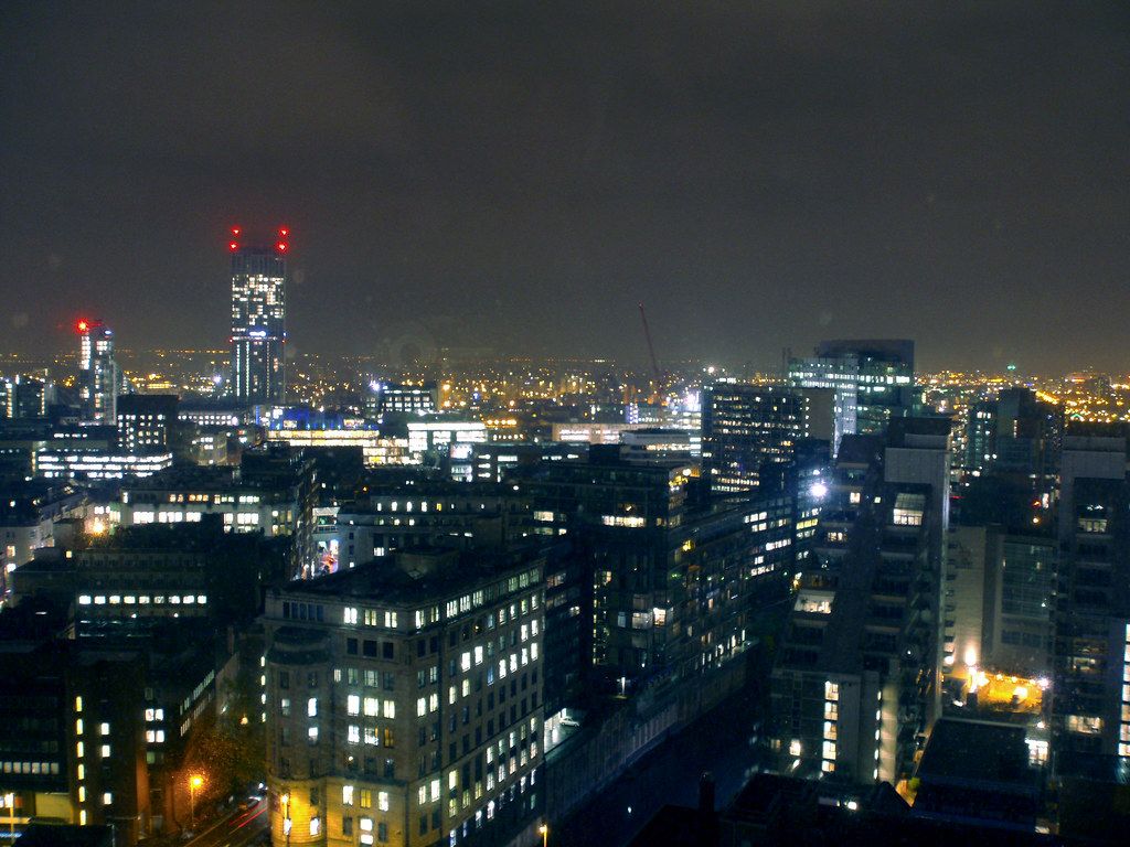 1024x768 View of Manchester at night. Same as other photo, just adju