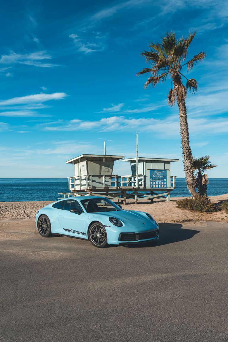 768x1152 Porsche 911 ( 992 ) Carrera T quality free high resolution car image, picture and photo
