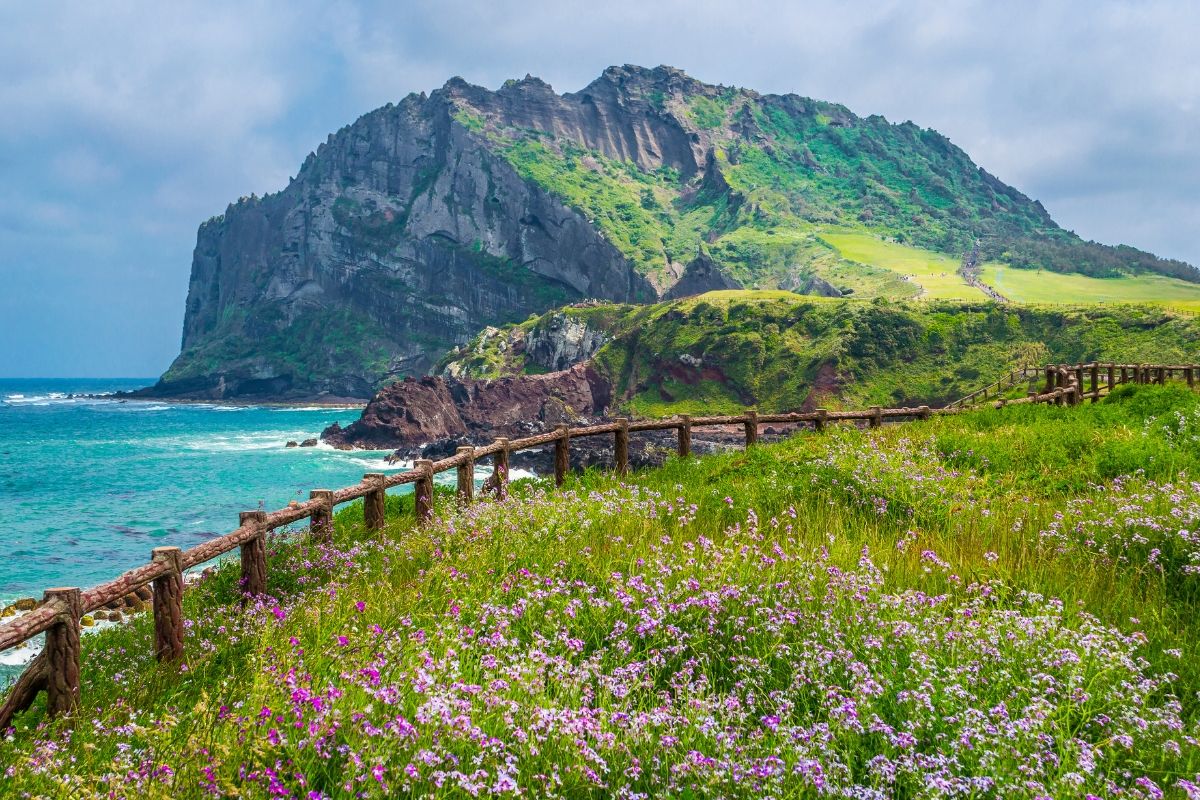 1200x800 Jeju Island, South Korea's Must See Nature Escape