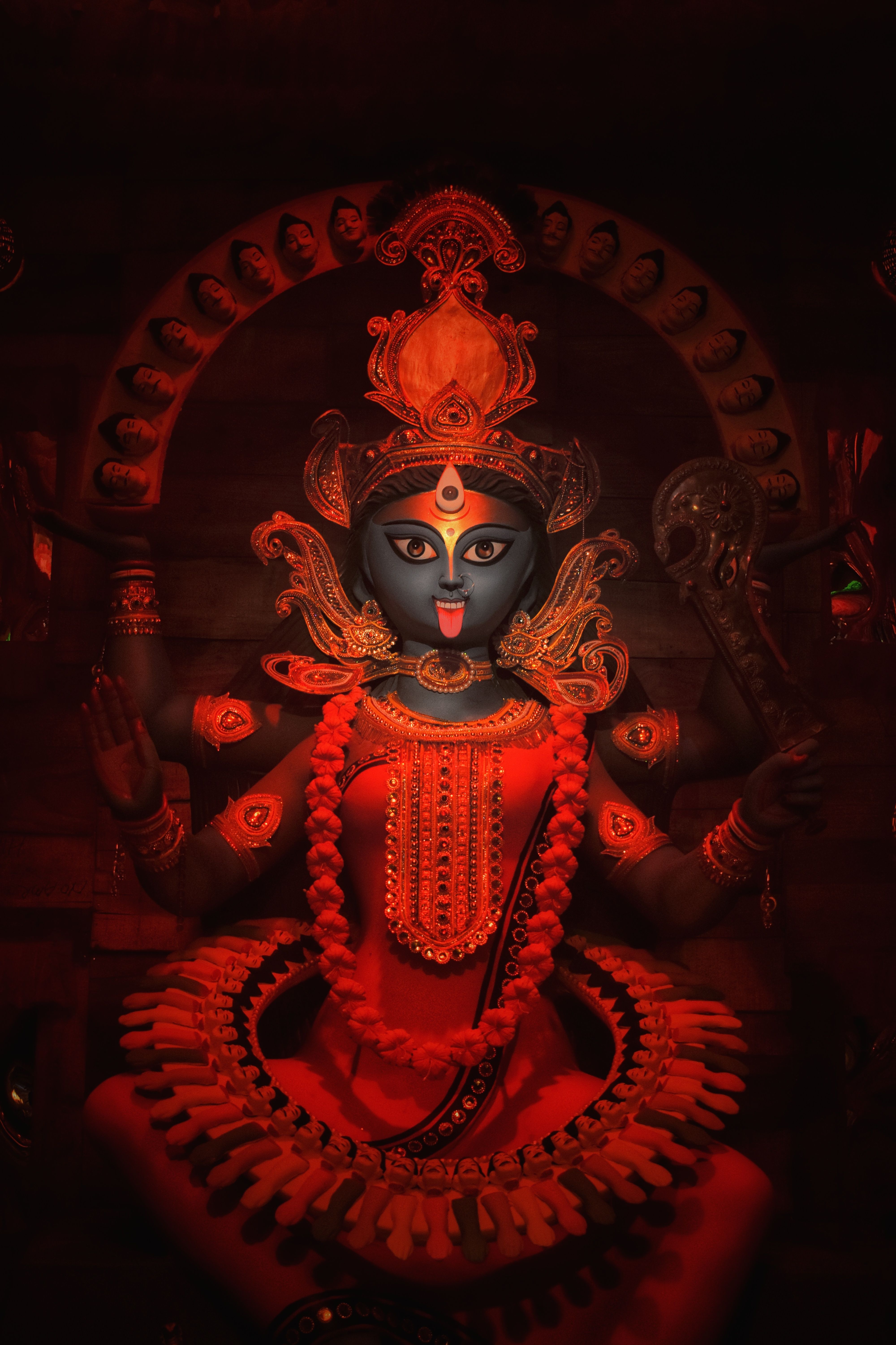 4000x6000 Statue of Hindu God Kali Puja on Black Background · Free