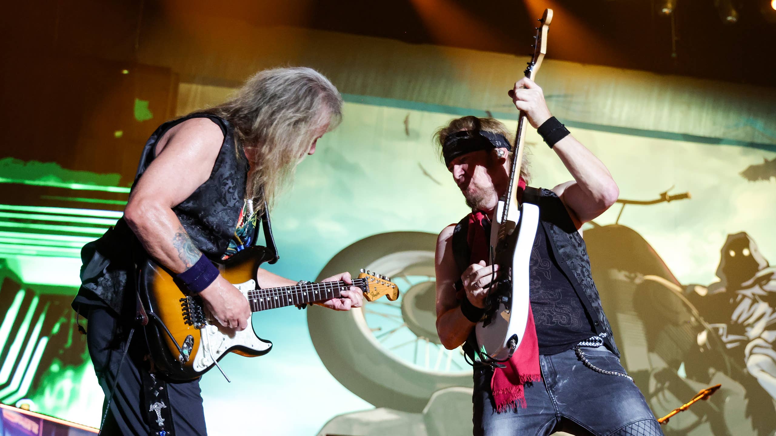 2560x1440 80s Metal Band Blows Fans Away with 'Best Guitar Duo in Rock History'
