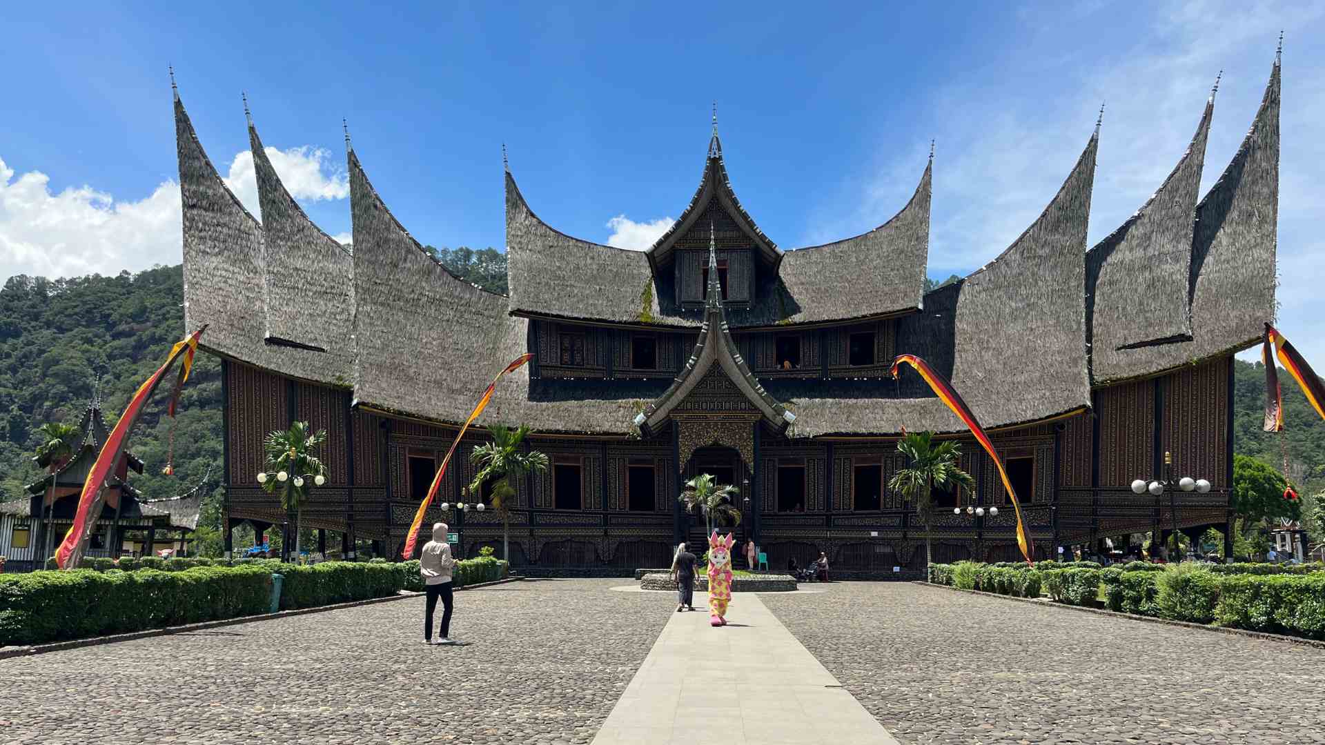 1920x1080 Exploring the Minangkabau houses in West Sumatra