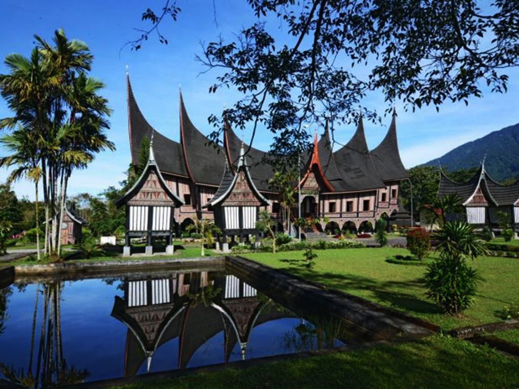 1024x768 Day Padang & Bukittinggi: Gadang House and Natural Wonders