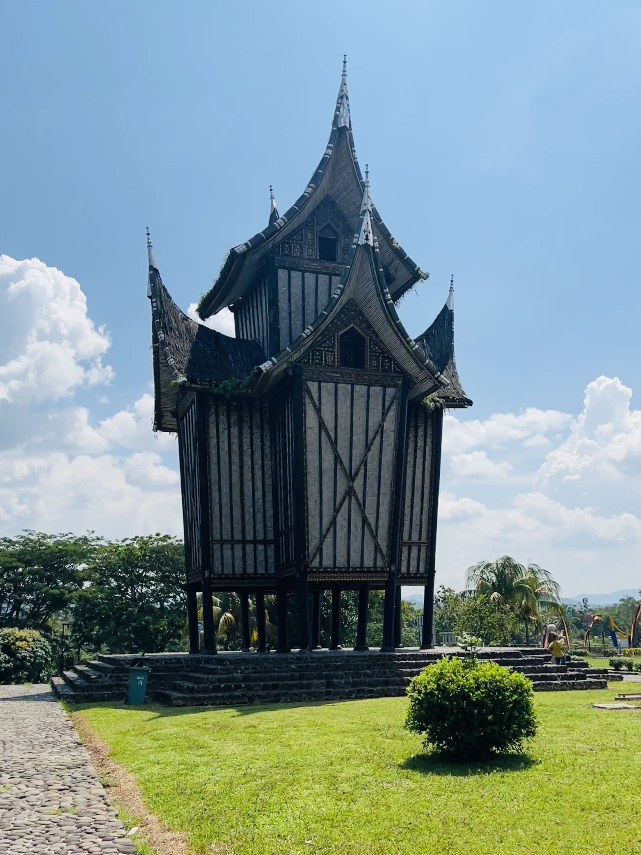 2084x2778 Istano Basa Pagaruyung Tickets [2026], Prices, Reviews & Opening Hours