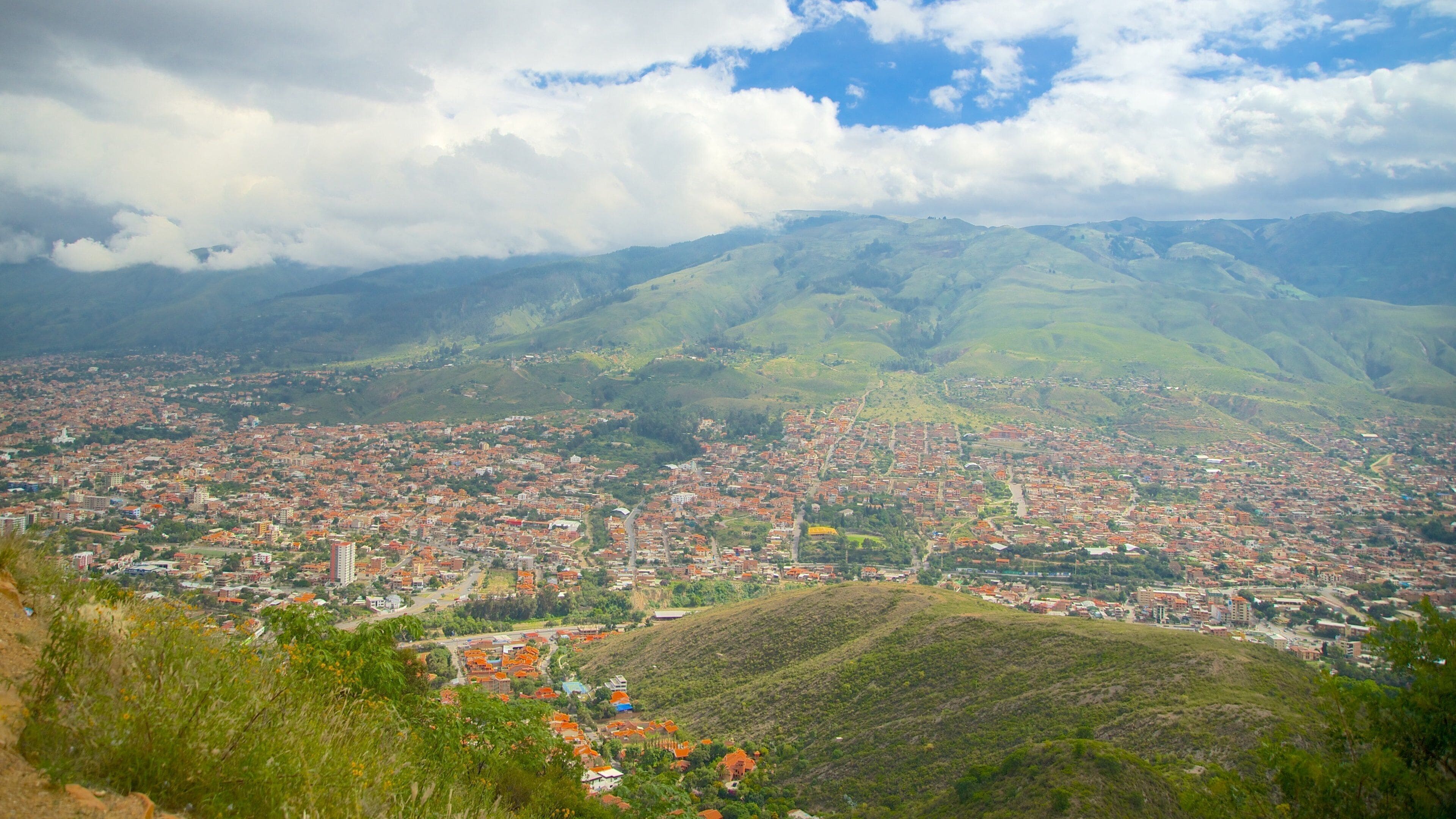 3840x2160 Things to Do in Cochabamba in 2026