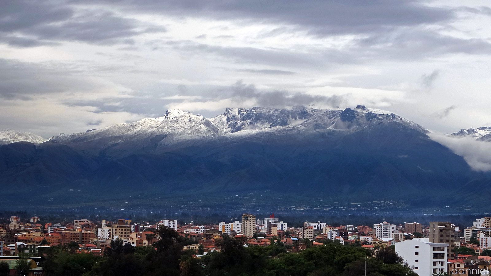 1600x900 Snow Cochabamba