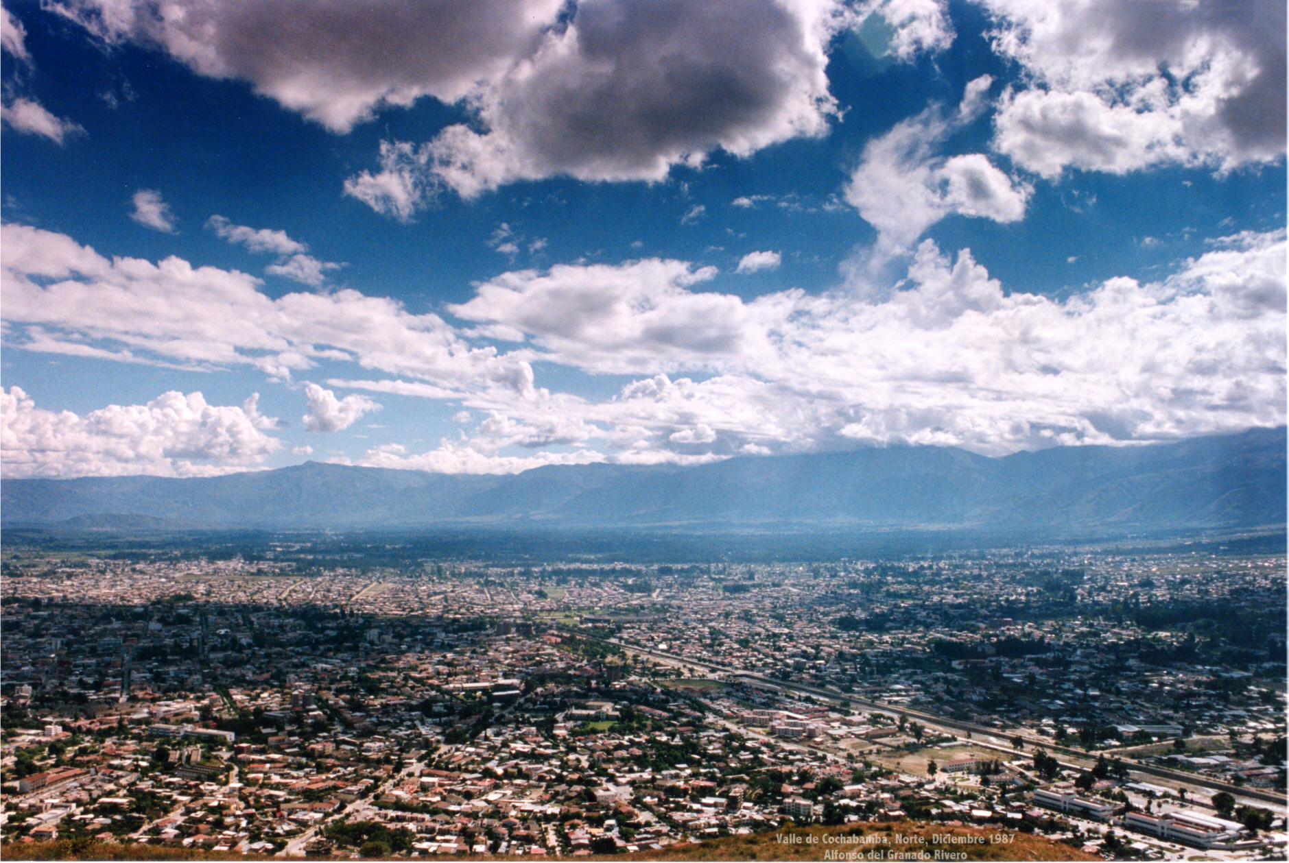 1879x1259 Cochabamba