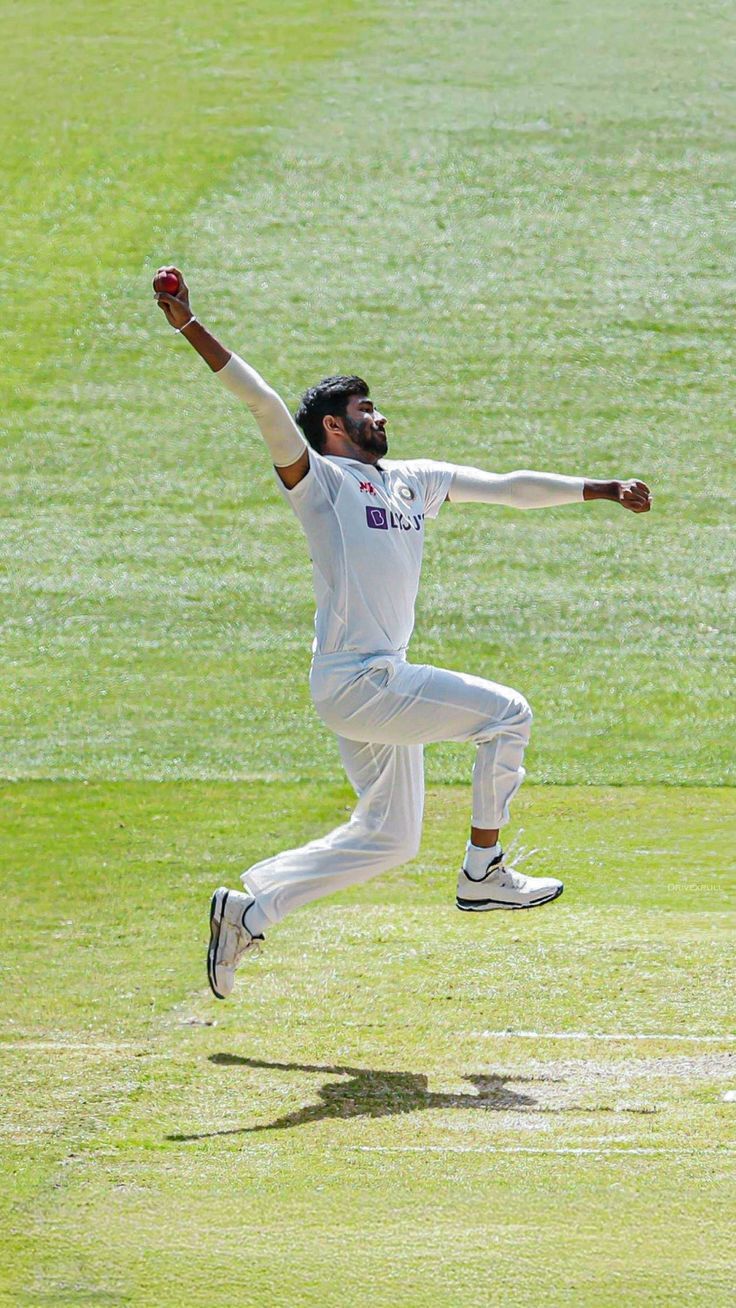 736x1308 Fast bowler wallpaper. Virat kohli jumping, Bumrah bowling wallpaper, Cricketer