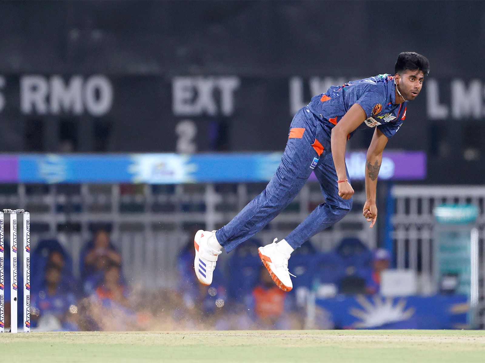1600x1200 Mayank Yadav Inspired by Morkel and Steyn in Fast Bowling