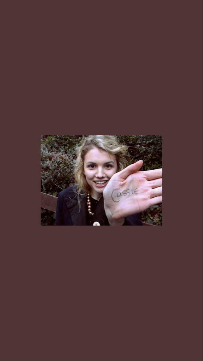 675x1200 Descubre 22 ideas de cassie y fotos de skin. skins uk, frases de jenny rivera, fotografía oscura y más