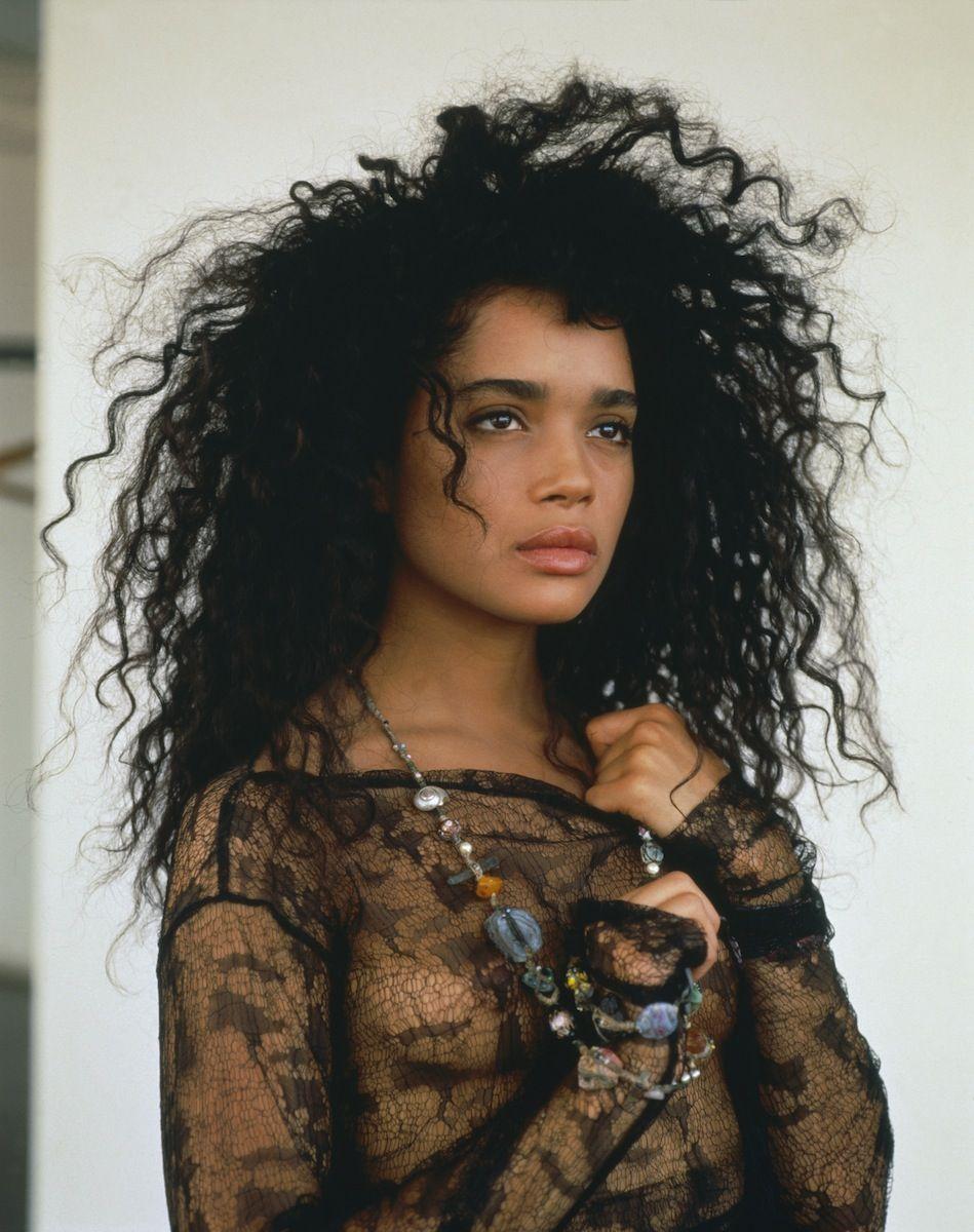 949x1200 Lisa Bonet Wallpaper