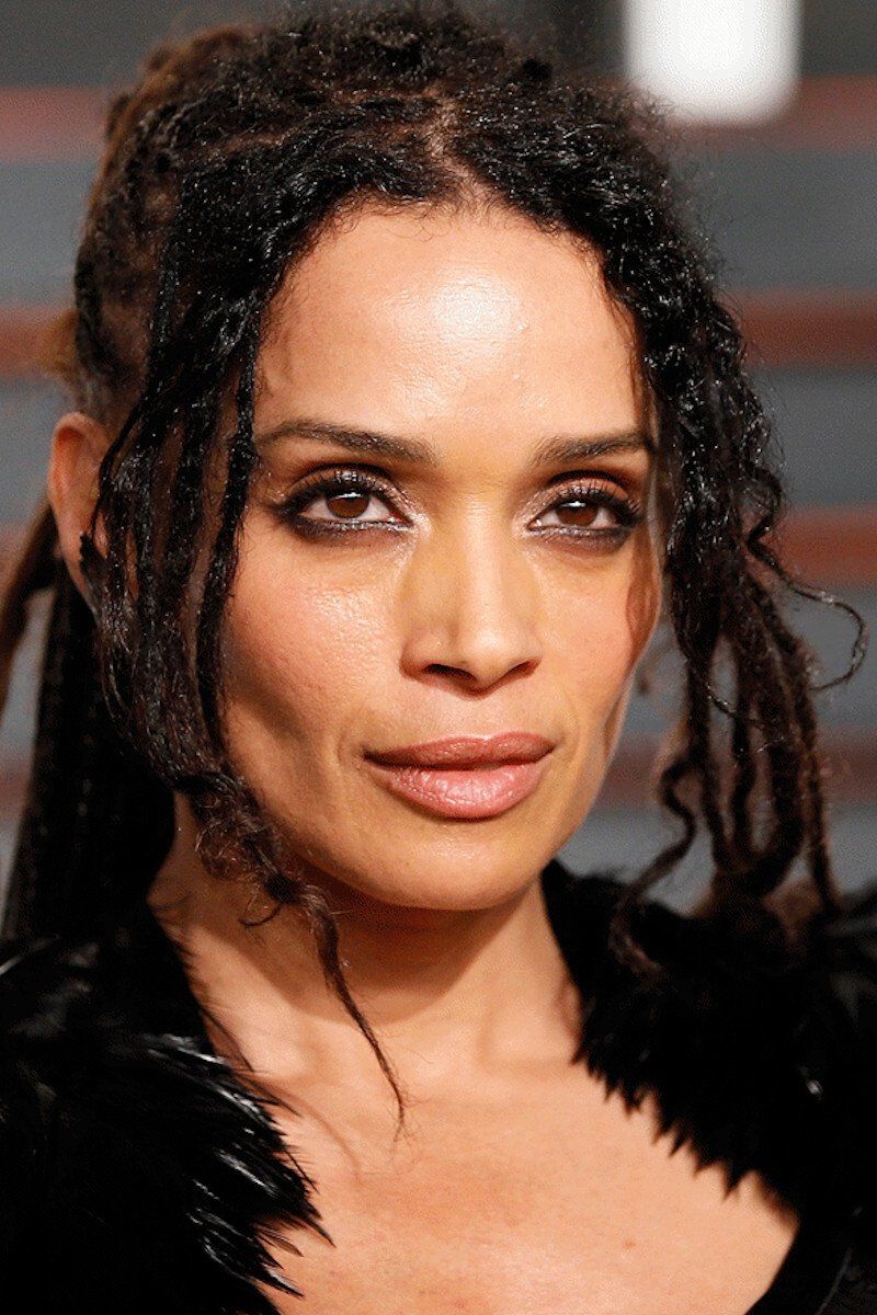 800x1200 Lisa Bonet Image