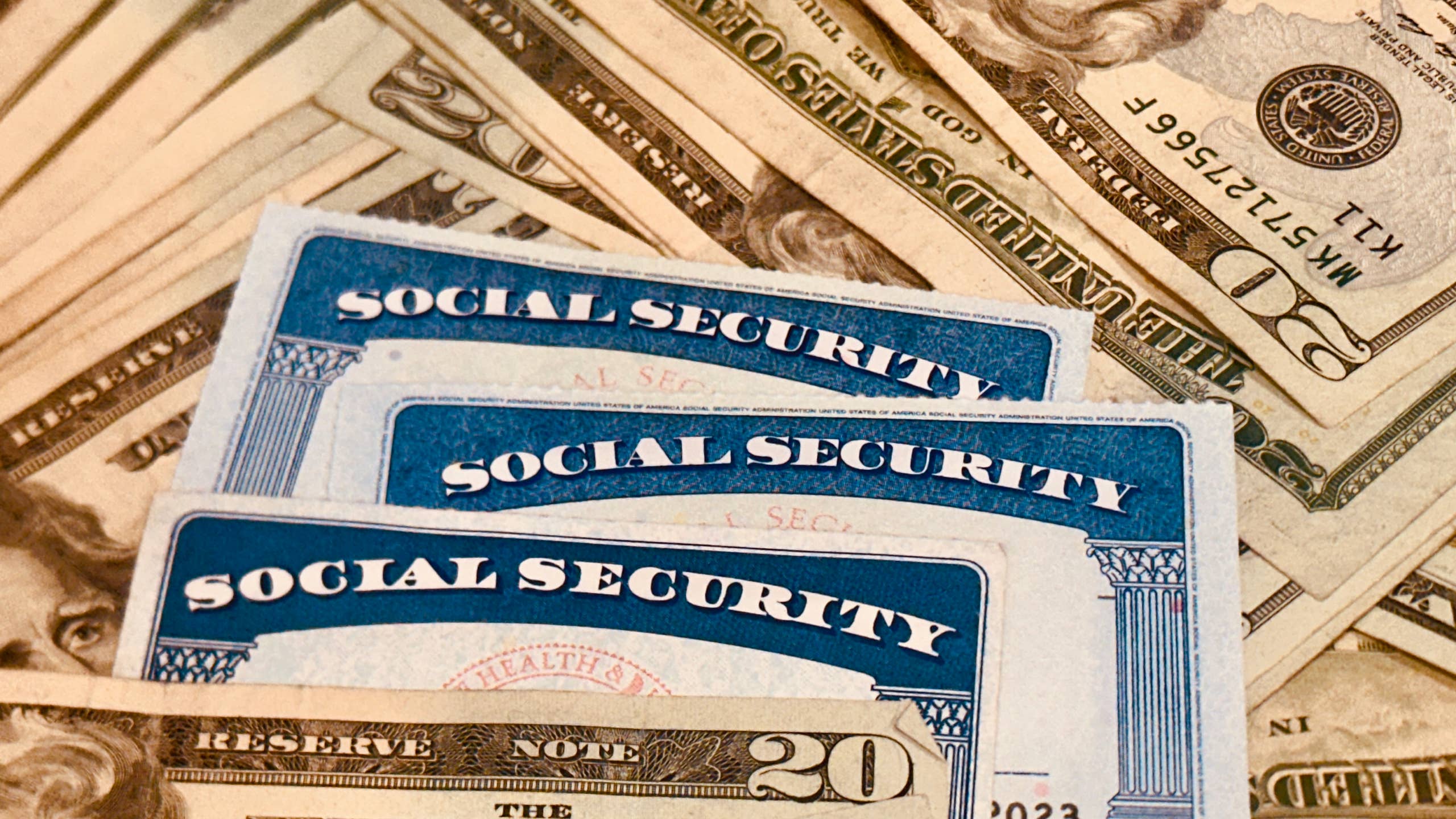 2560x1440 Social Security Issues Important Warning to Retirees's Journal