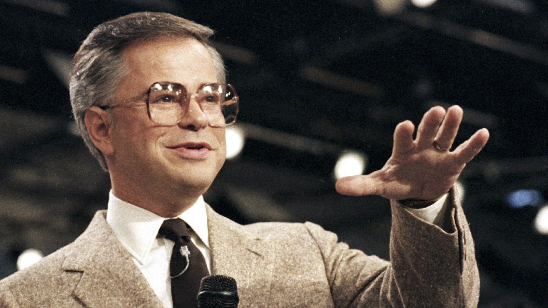 1920x1080 Televangelist Jim Bakker dies at age 86