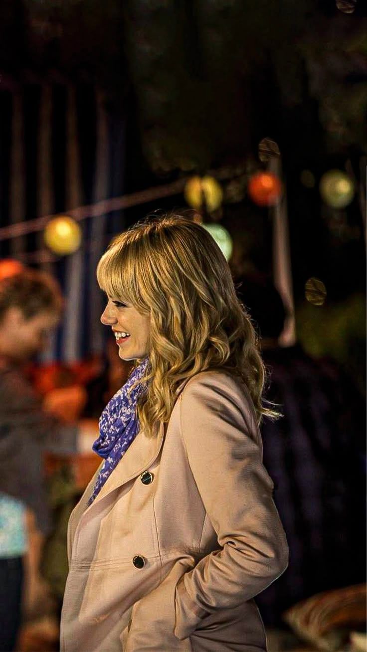 736x1308 Spiderman wallpaper, Marvel, Andrew Garfield, Gwen Stacy