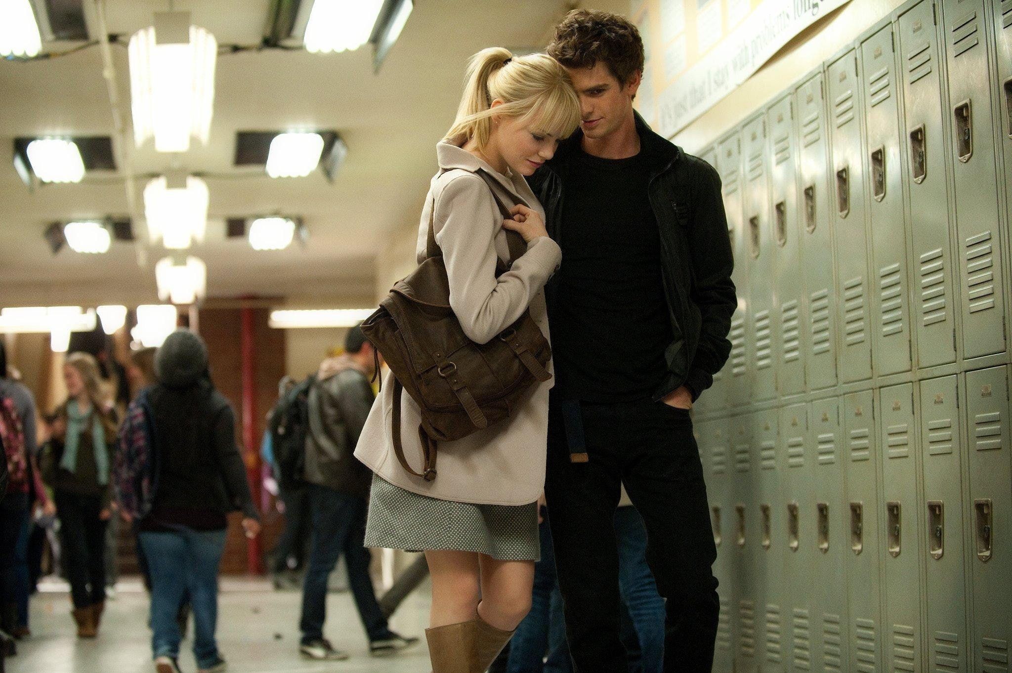 2048x1362 Andrew And Gwen Wallpaper