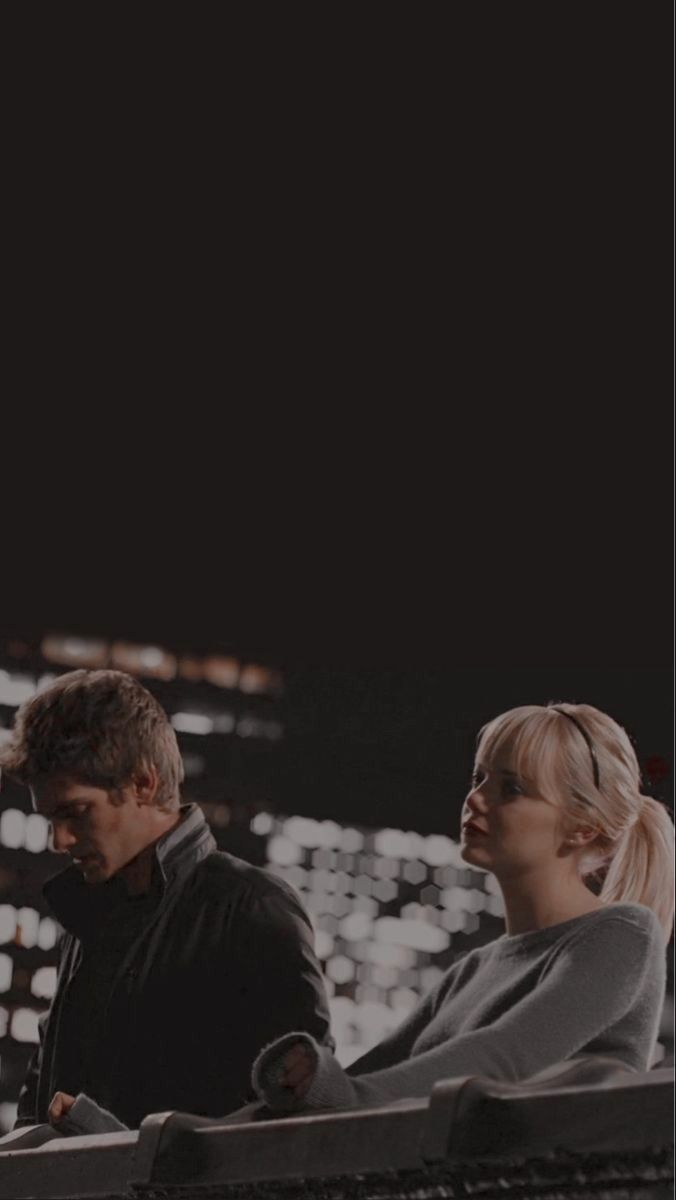 676x1200 Andrew and gwen wallpaper. Peter parker and gwen stacy wallpaper, Peter e gwen, Peter y gwen