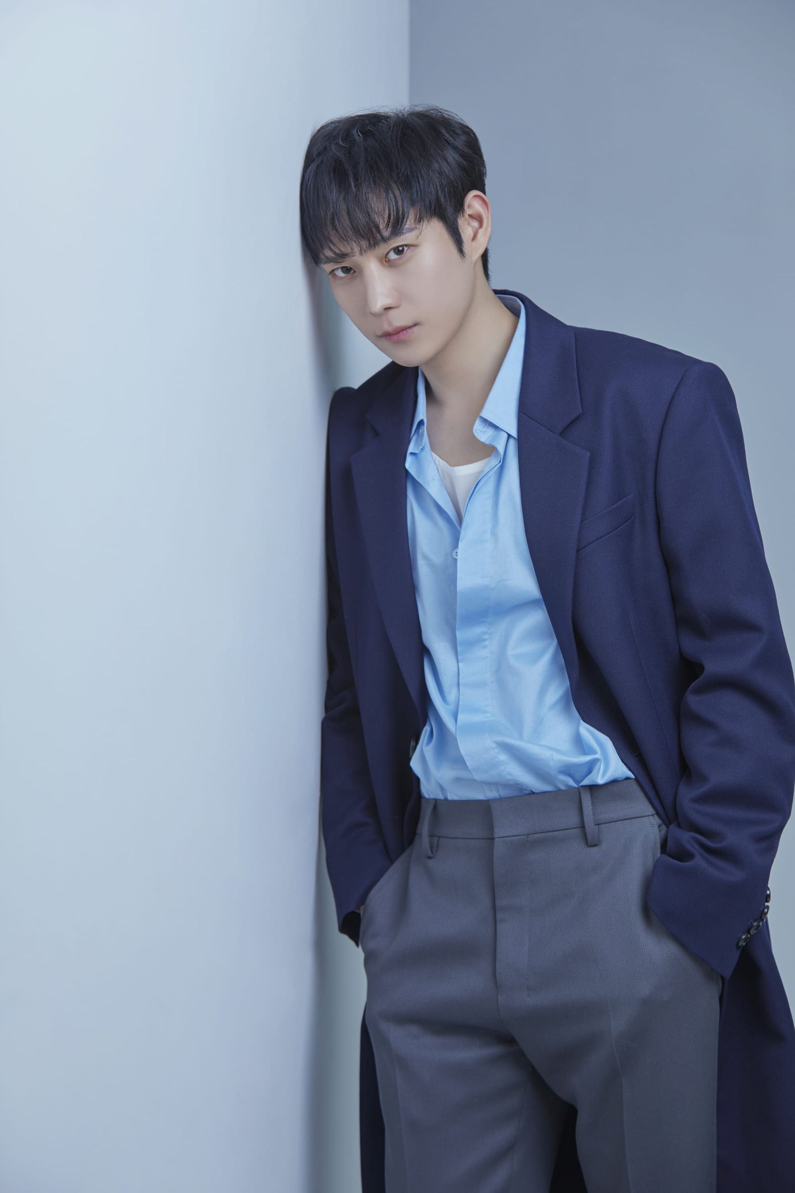 1600x2400 Kim Young Dae