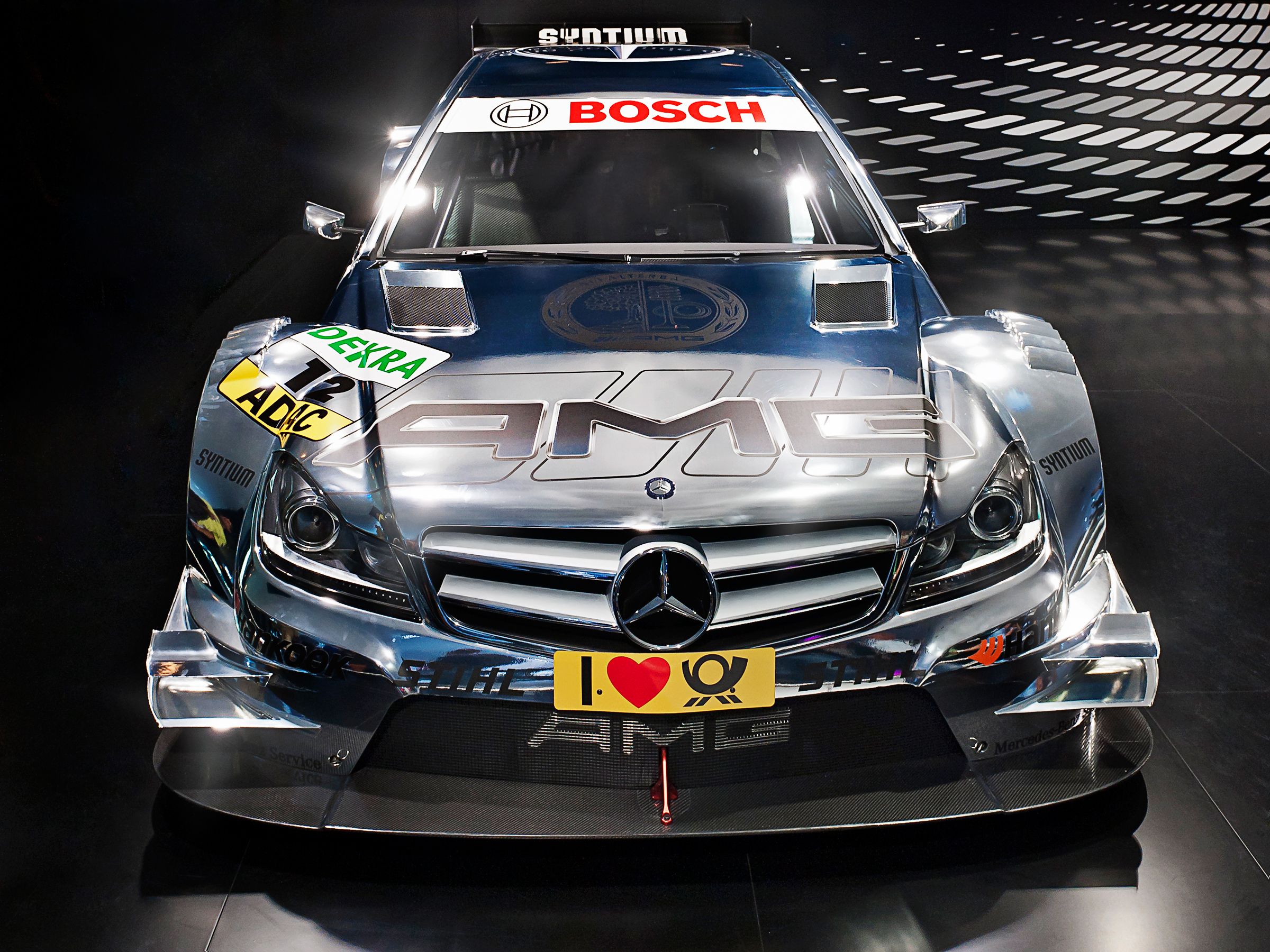 2400x1800 AMG Mercedes Benz C204 (DTM)